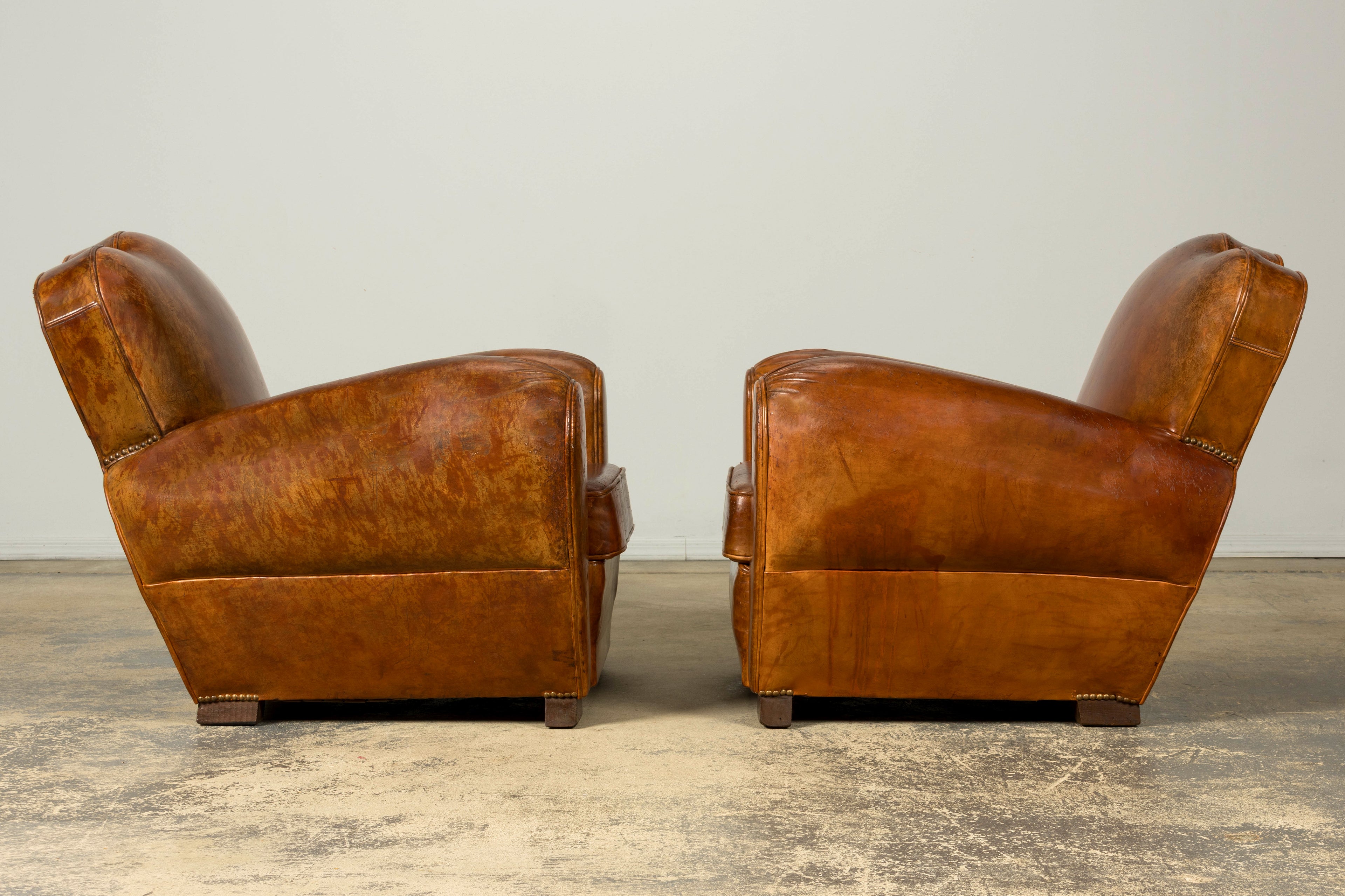 1930s French Art Deco Scalloped Back Cognac Leather Club Chairs, Pair