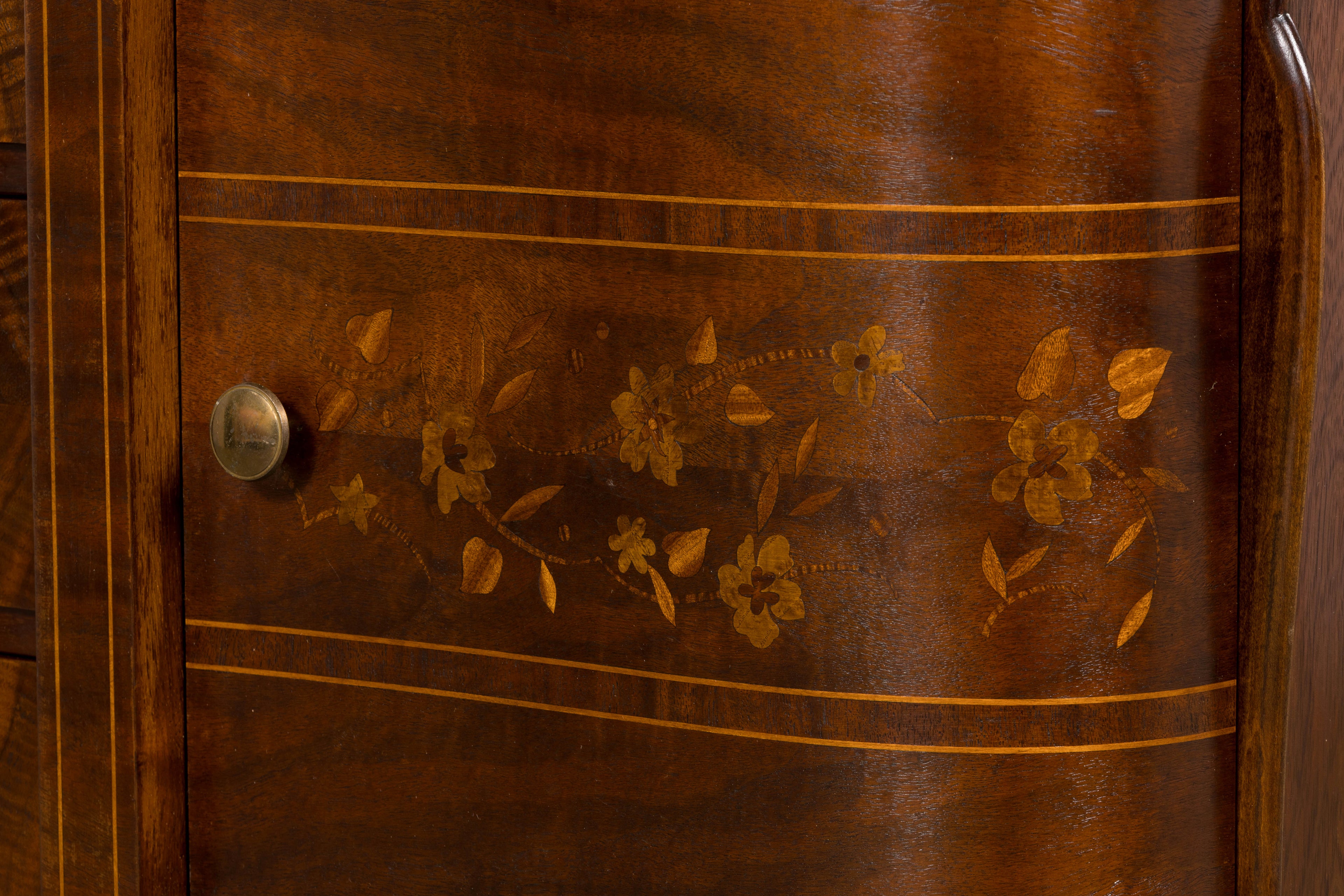 1930s French Art Deco Walnut Commode with Floral Marquetry