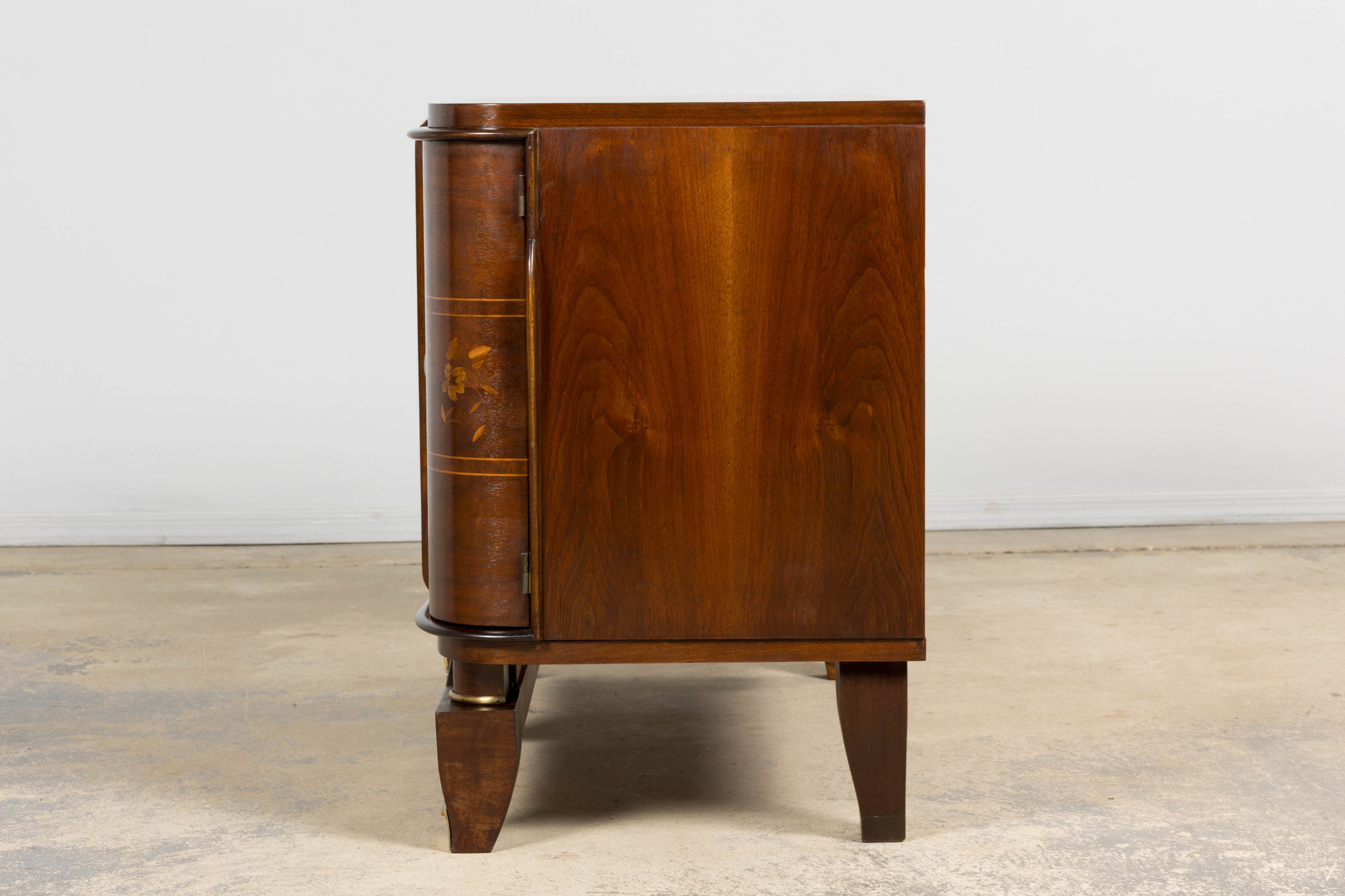 1930s French Art Deco Walnut Commode with Floral Marquetry