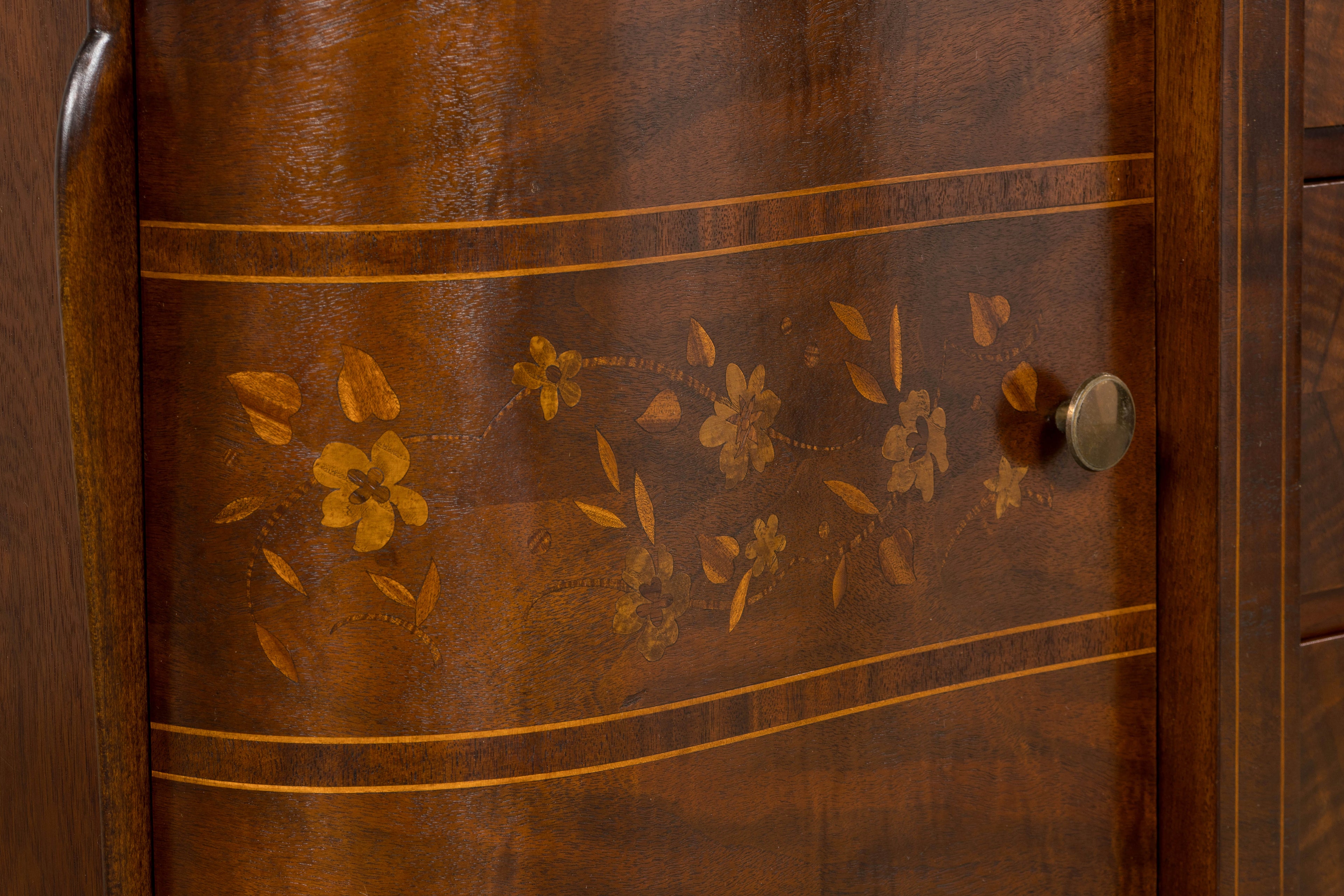 1930s French Art Deco Walnut Commode with Floral Marquetry