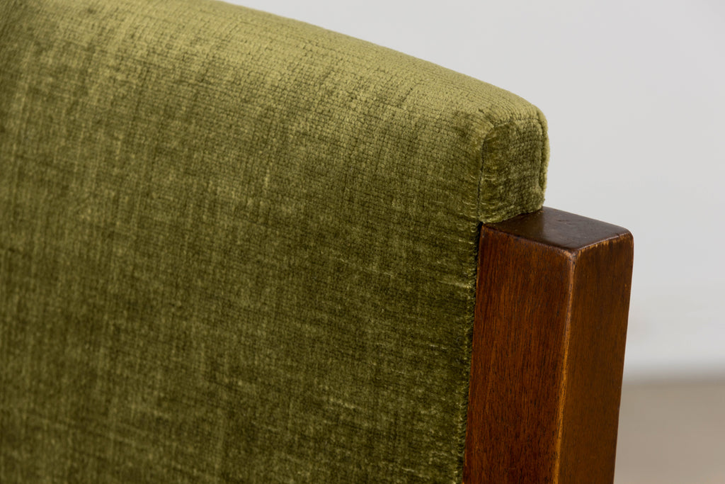 1930s French Art Deco Walnut Dining Chairs in Olive Green Velvet – Set of 10