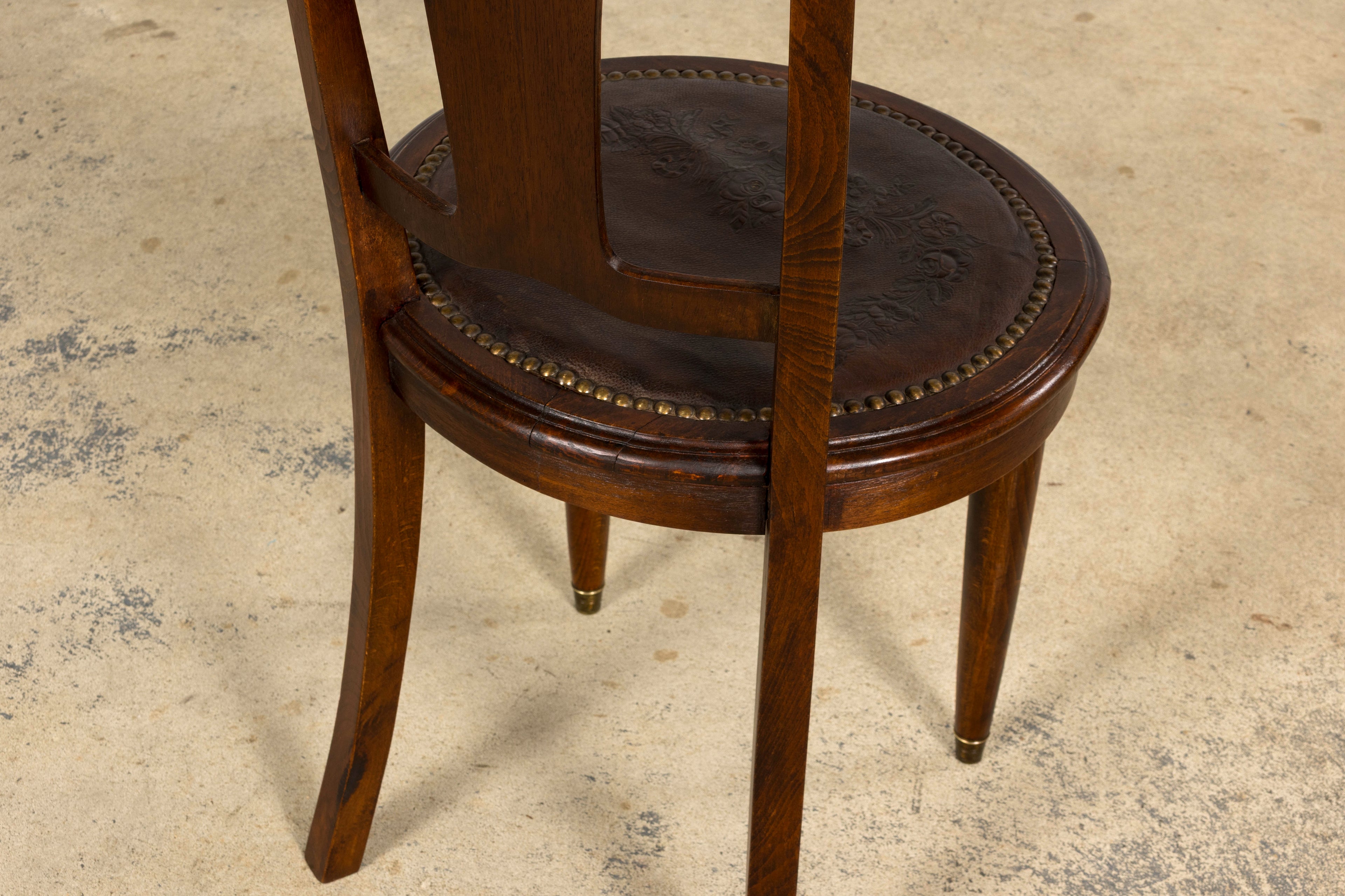 1930s French Art Deco Walnut Dining Chairs With Leather Seats, Set of 8