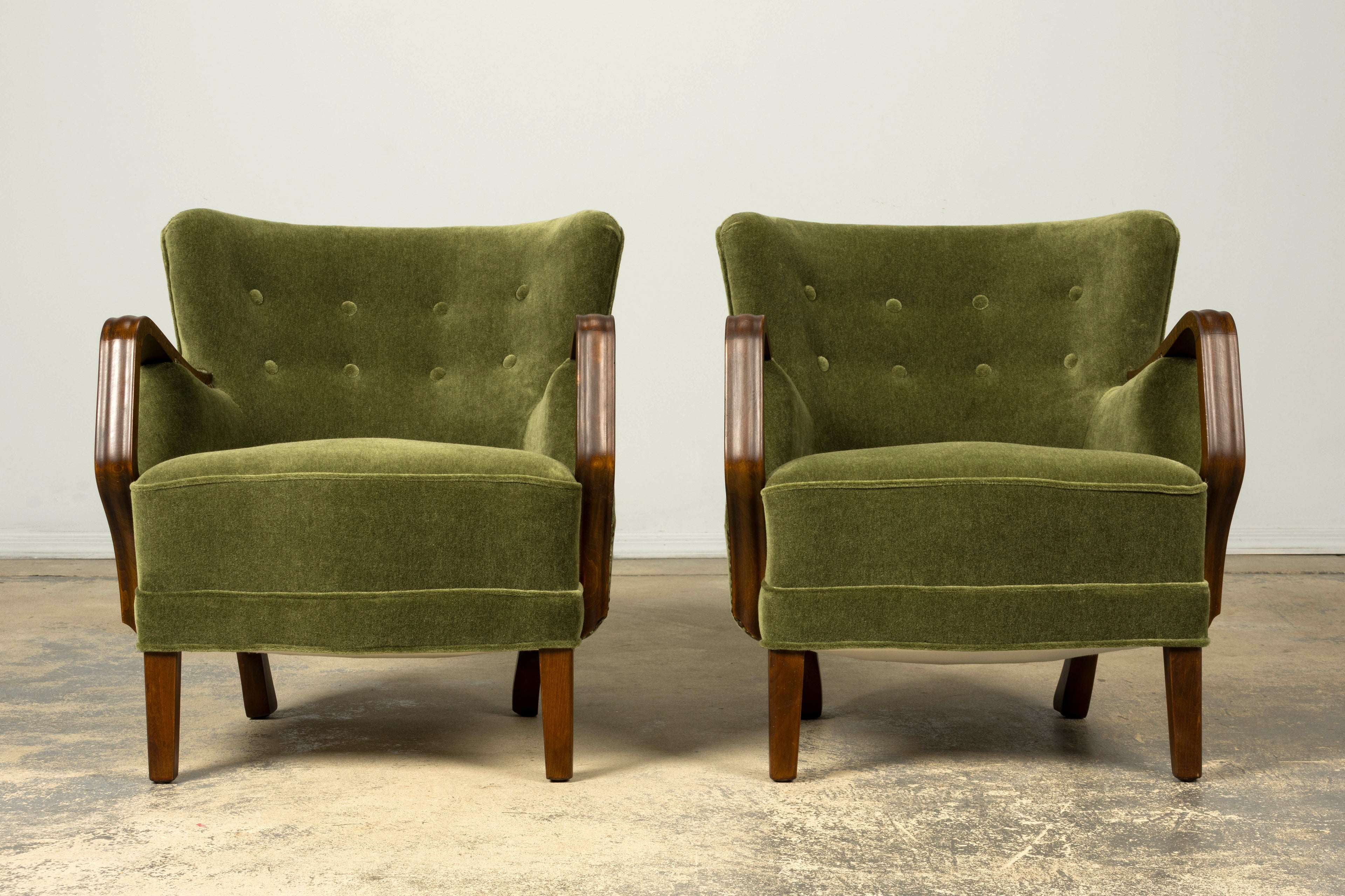 1940s Danish Art Deco Walnut Lounge Chairs by Alfred Christensen in Olive Green Mohair, Pair