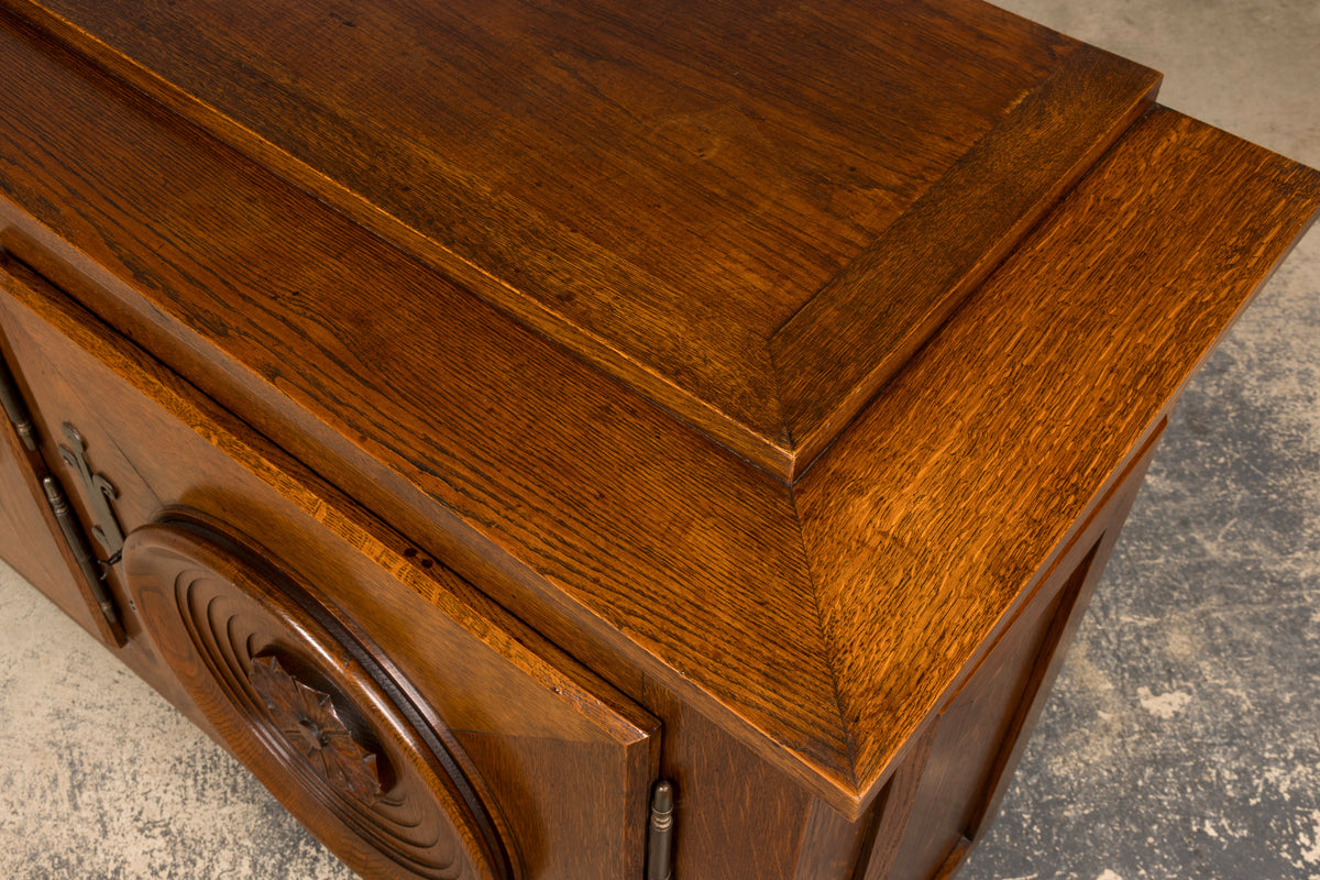 1940s French Art Deco Brutalist Oak Sideboard in the Style of Charles Dudouyt