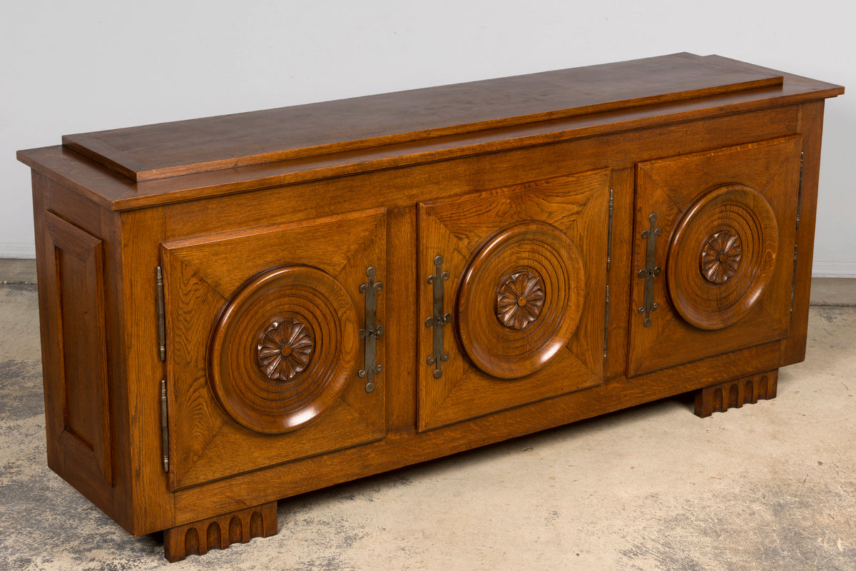 1940s French Art Deco Brutalist Oak Sideboard in the Style of Charles Dudouyt