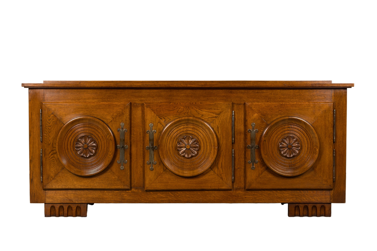 1940s French Art Deco Brutalist Oak Sideboard in the Style of Charles Dudouyt