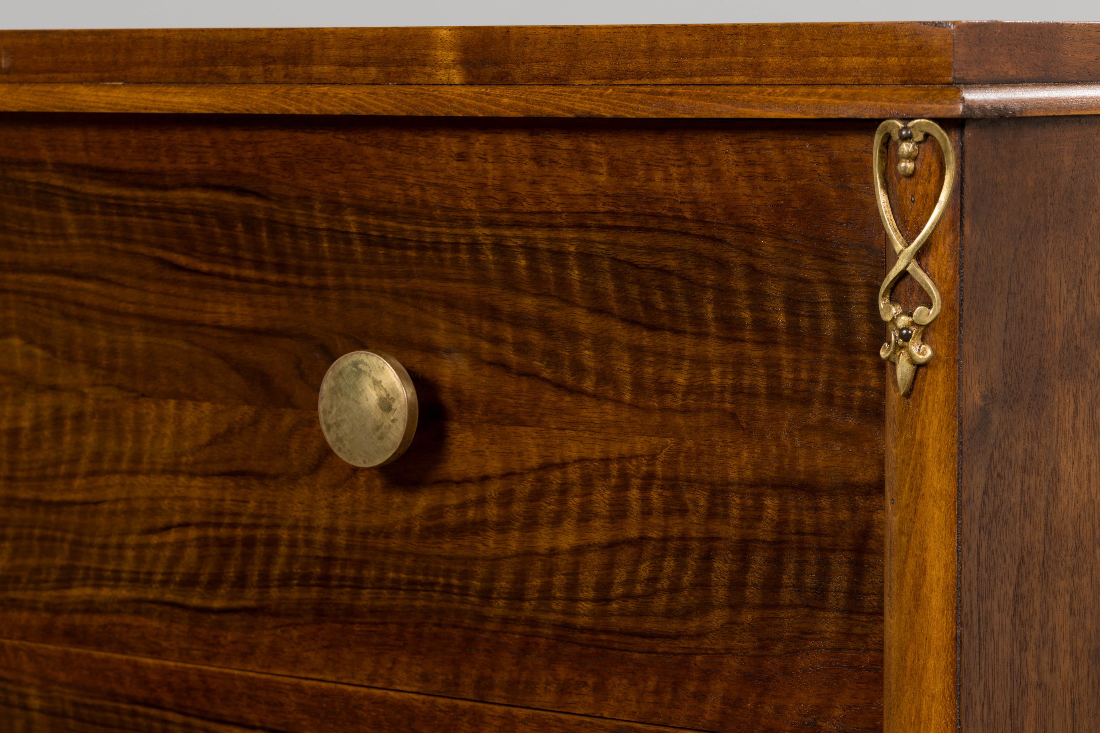 1930s French Art Deco Walnut Chest of Drawers