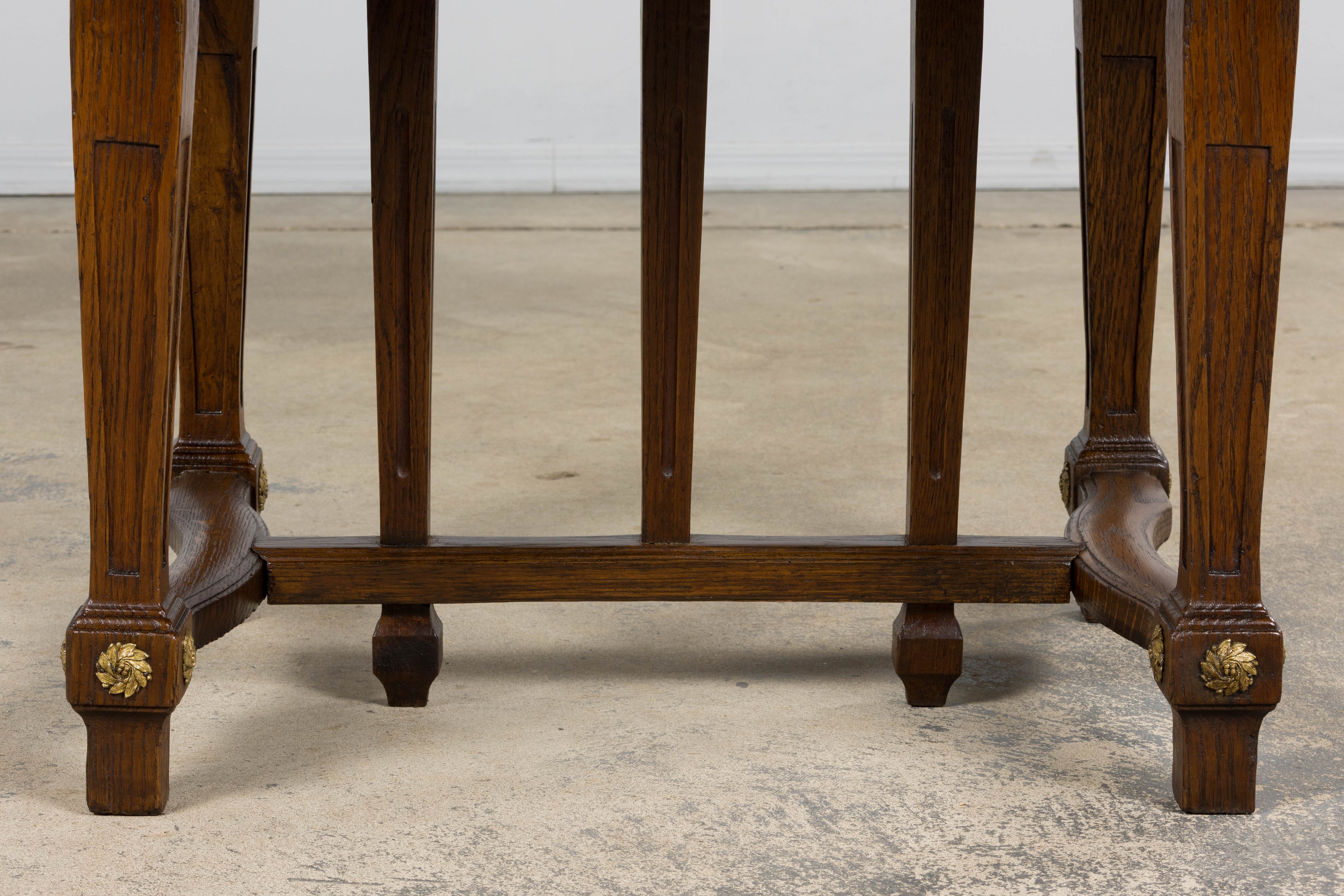 1930s French Parisian Art Deco Oak Extendable Dining Table
