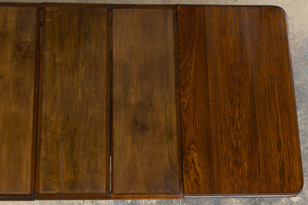 1930s French Parisian Art Deco Oak Extendable Dining Table