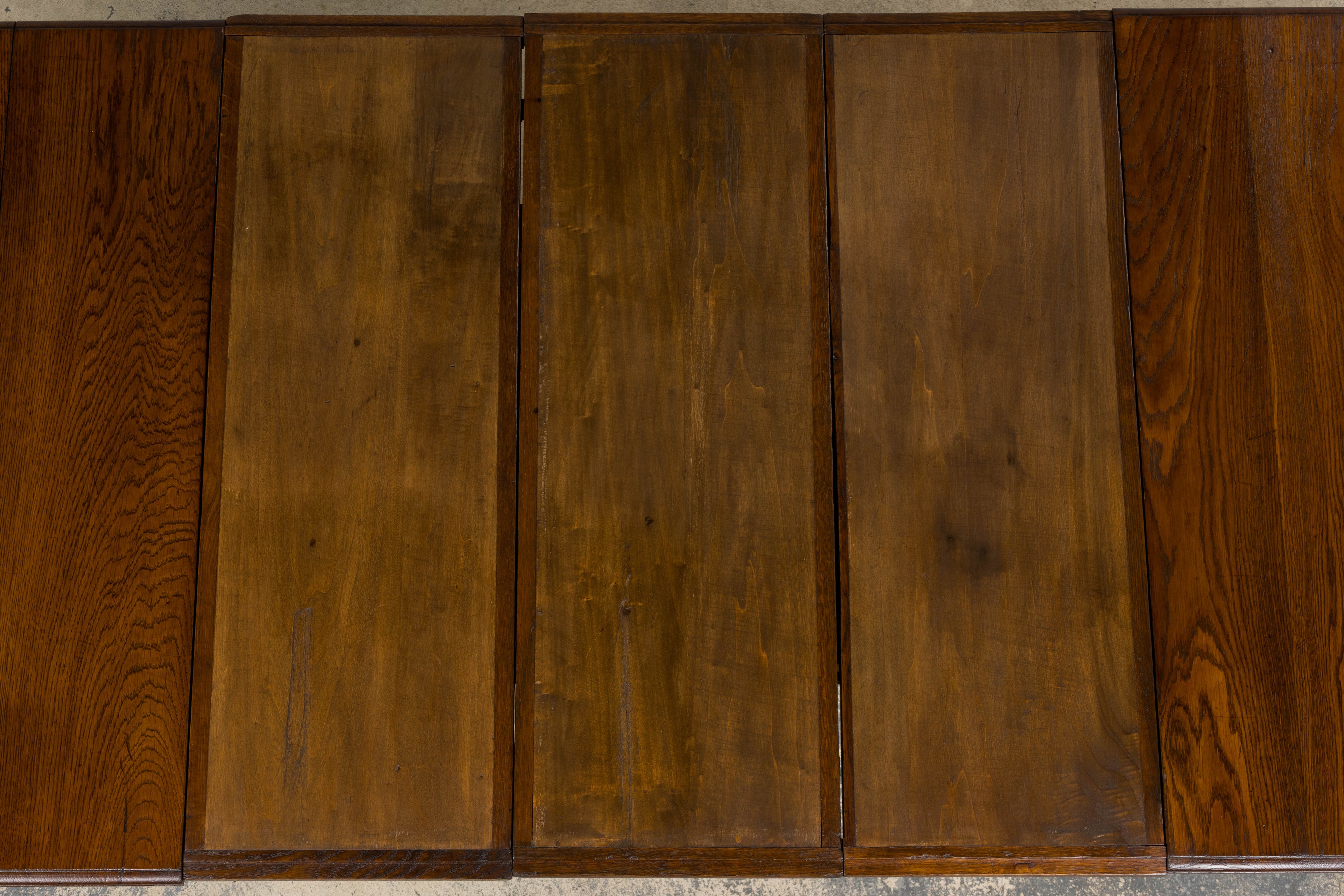 1930s French Parisian Art Deco Oak Extendable Dining Table