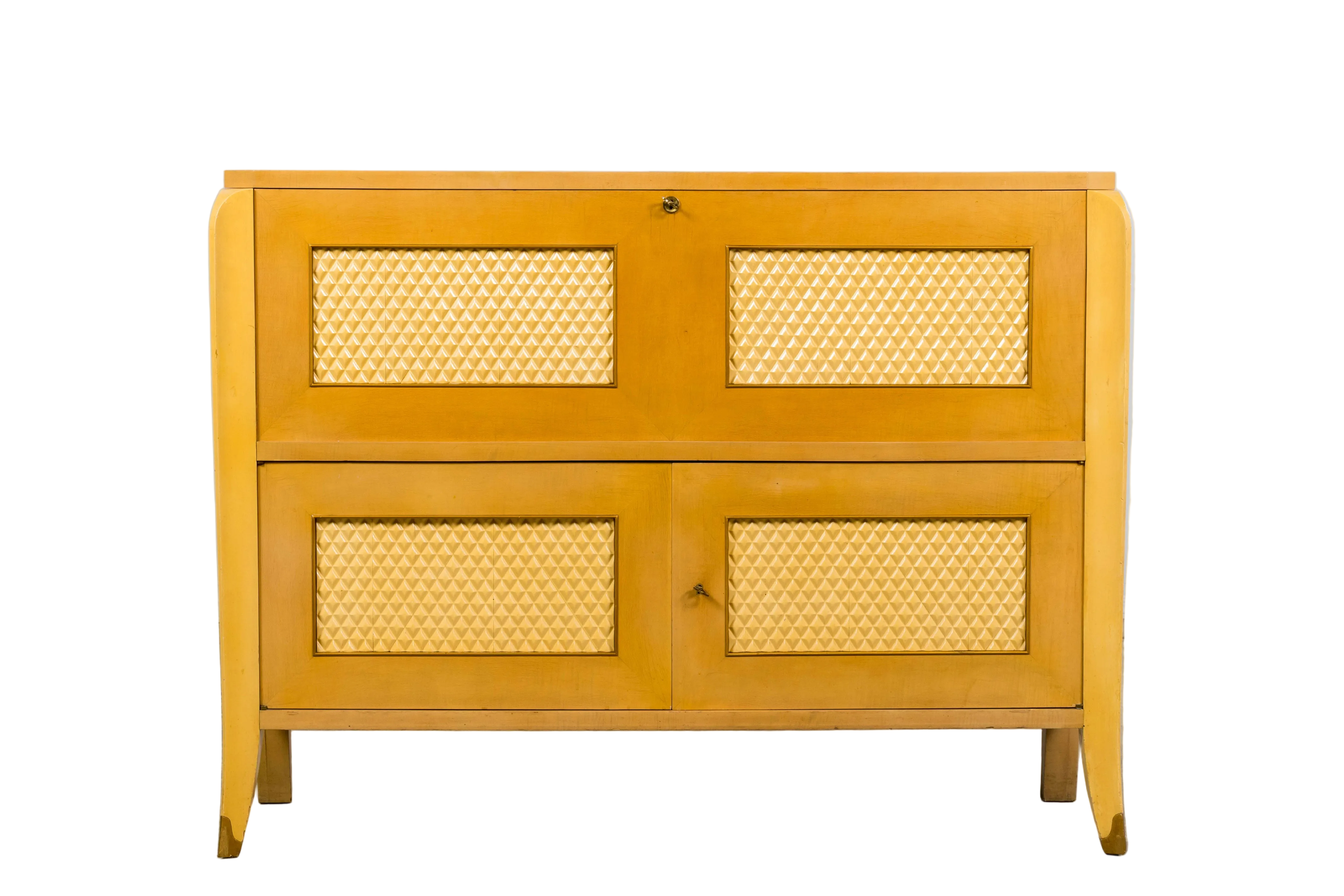 1930s French Art Deco Blond Lacquer Bar Cabinet