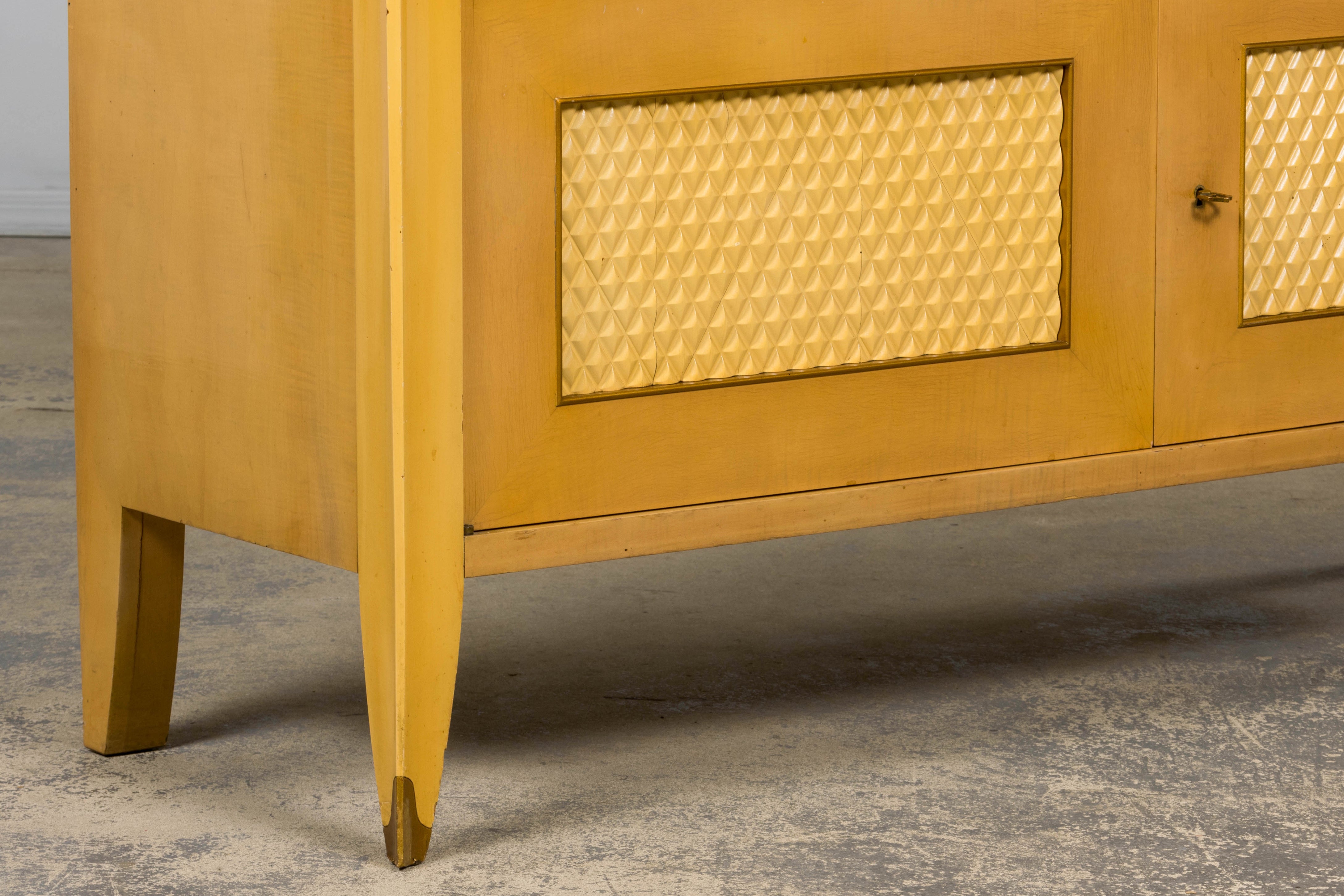 1930s French Art Deco Blond Lacquer Bar Cabinet