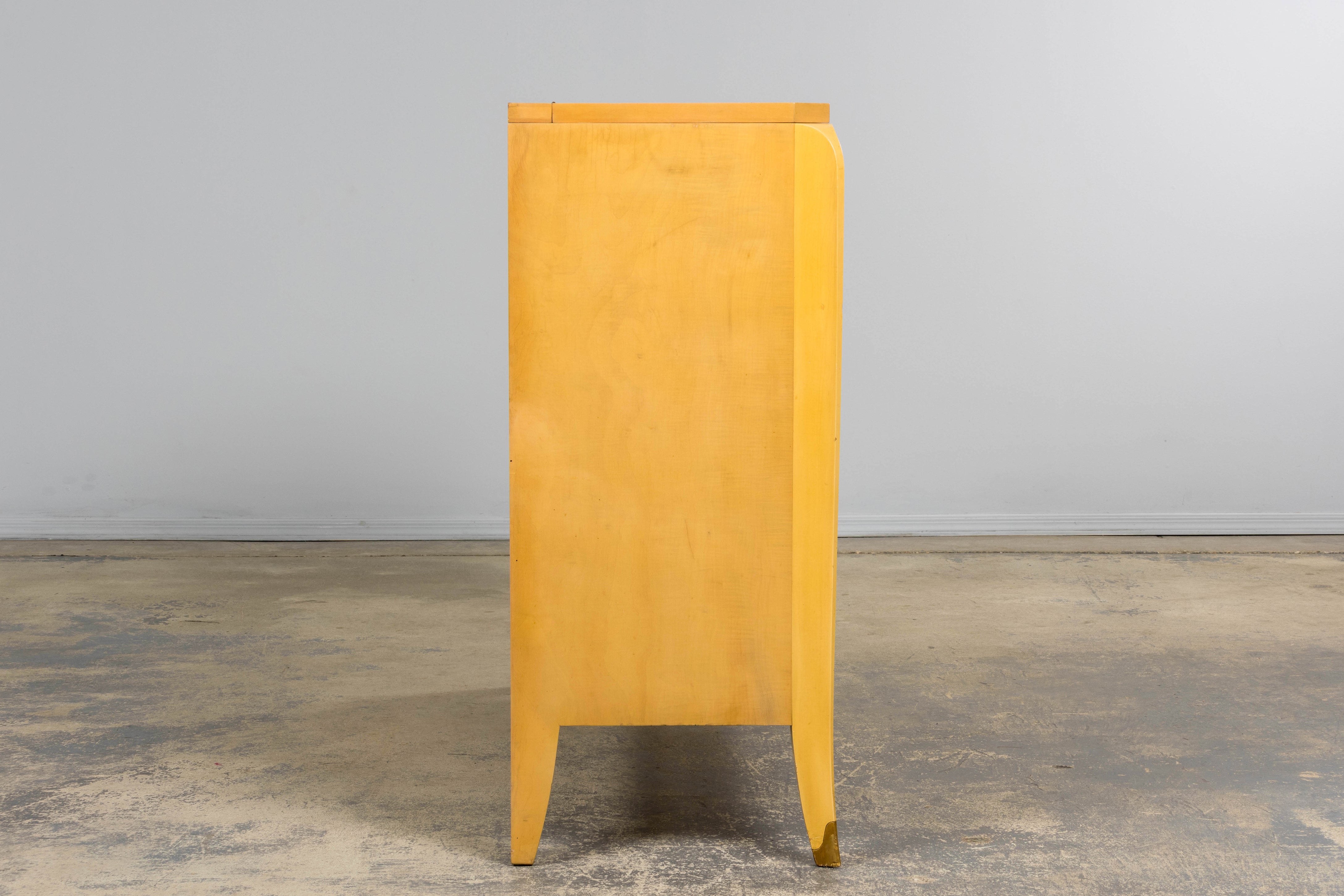 1930s French Art Deco Blond Lacquer Bar Cabinet