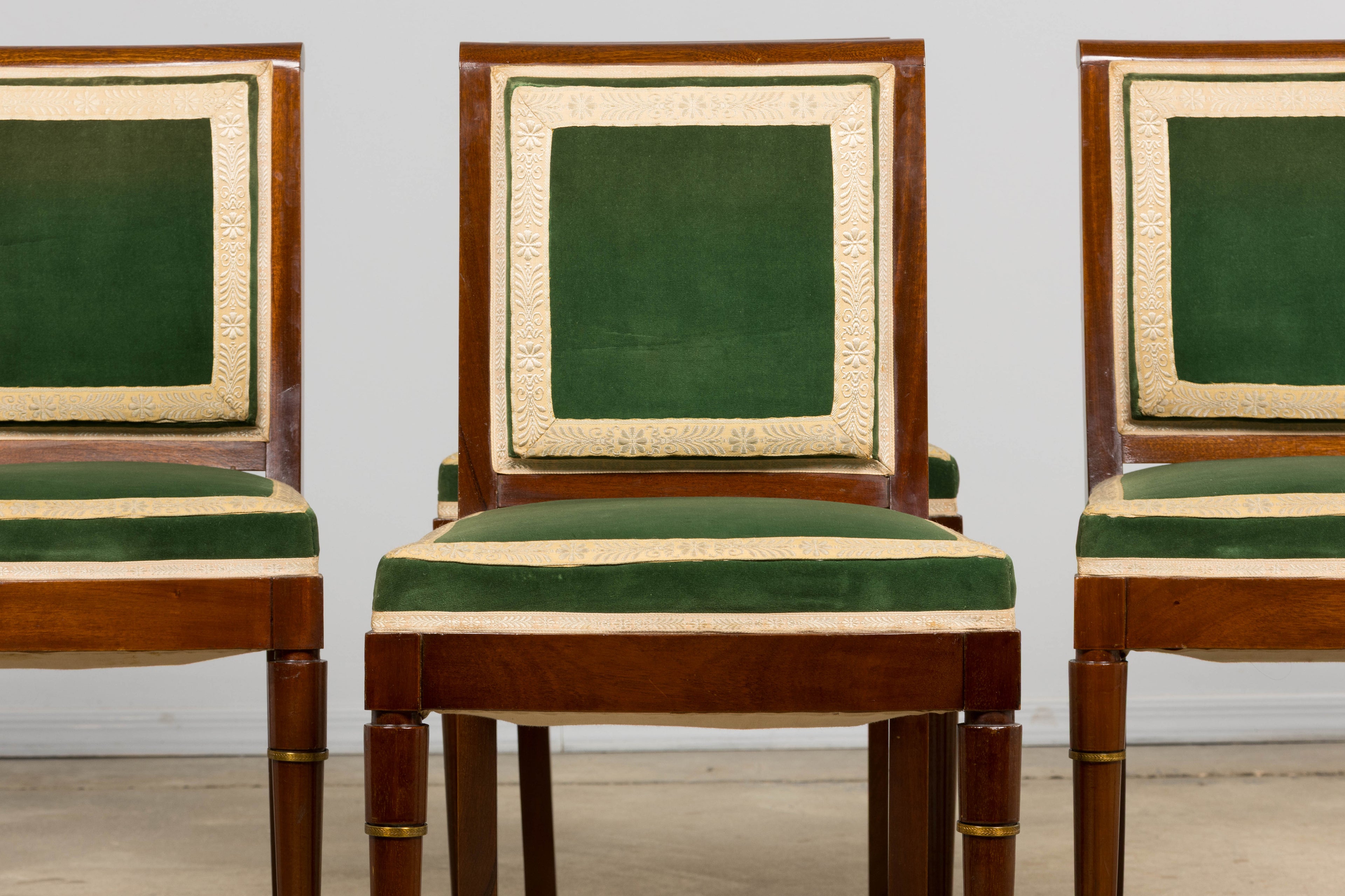 1930s French Art Deco Mahogany Dining Chairs in Olive Green Velvet - Set of 6