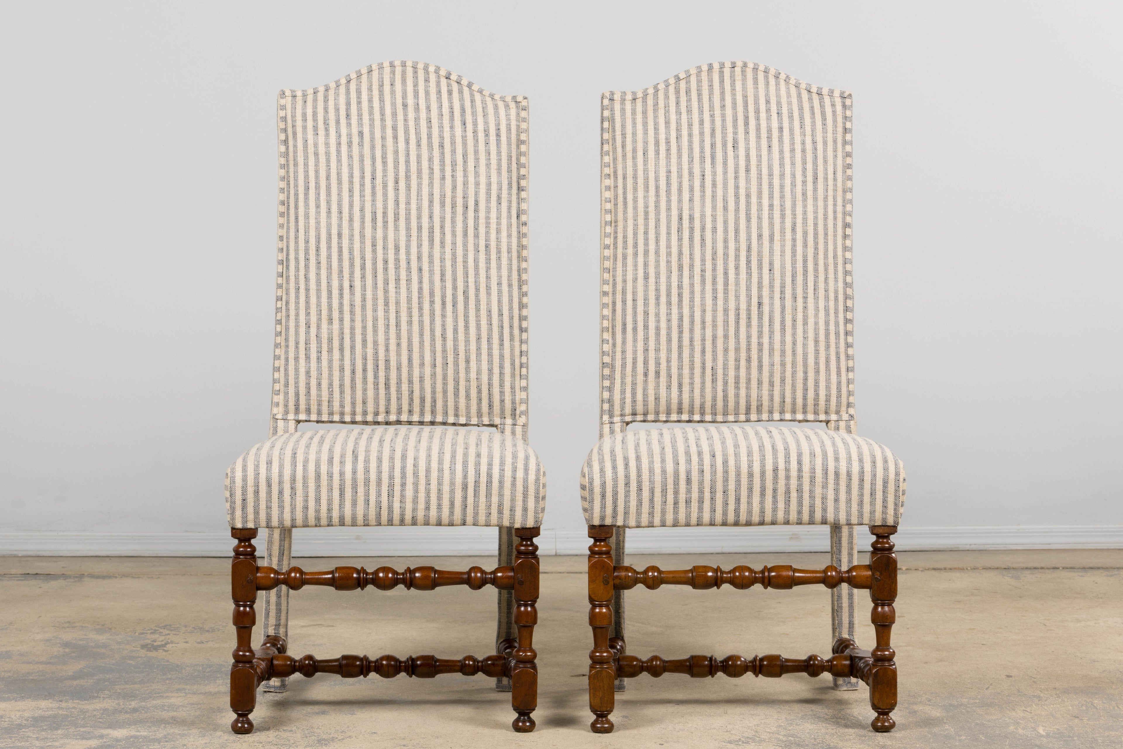 Set of Eight Antique French Louis XIII Walnut Dining Chairs, Late 18th Century