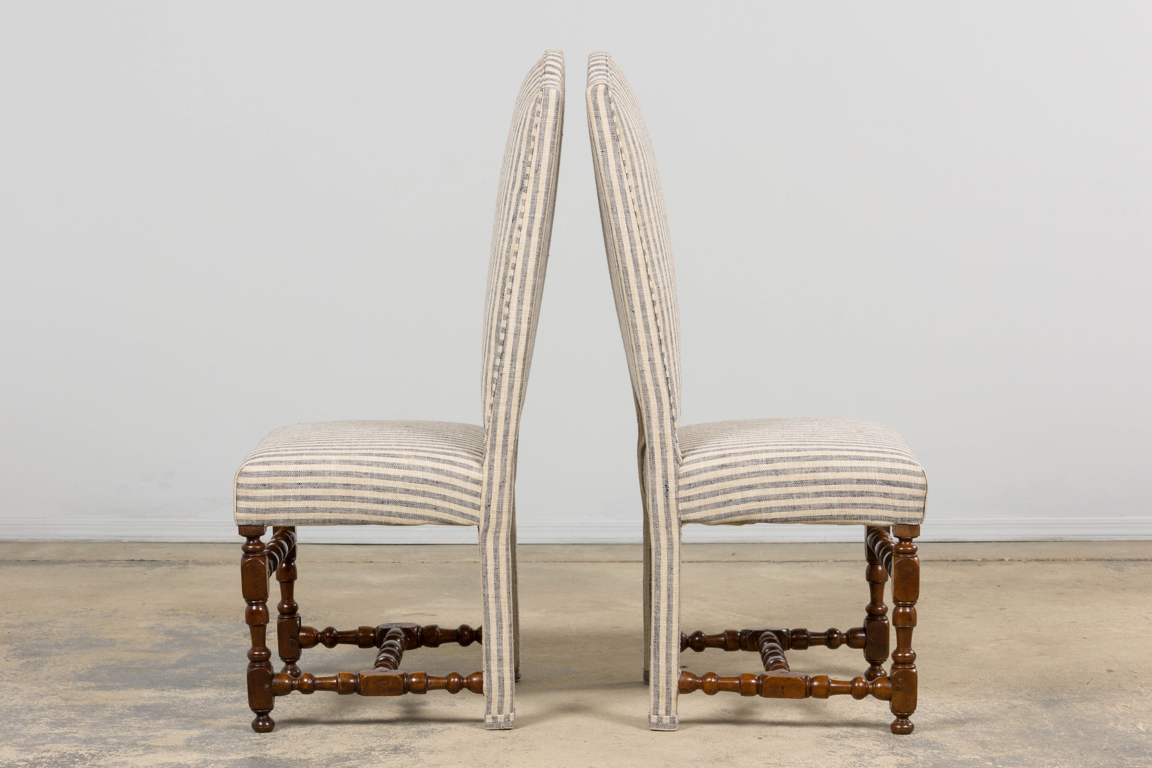 Set of Eight Antique French Louis XIII Walnut Dining Chairs, Late 18th Century