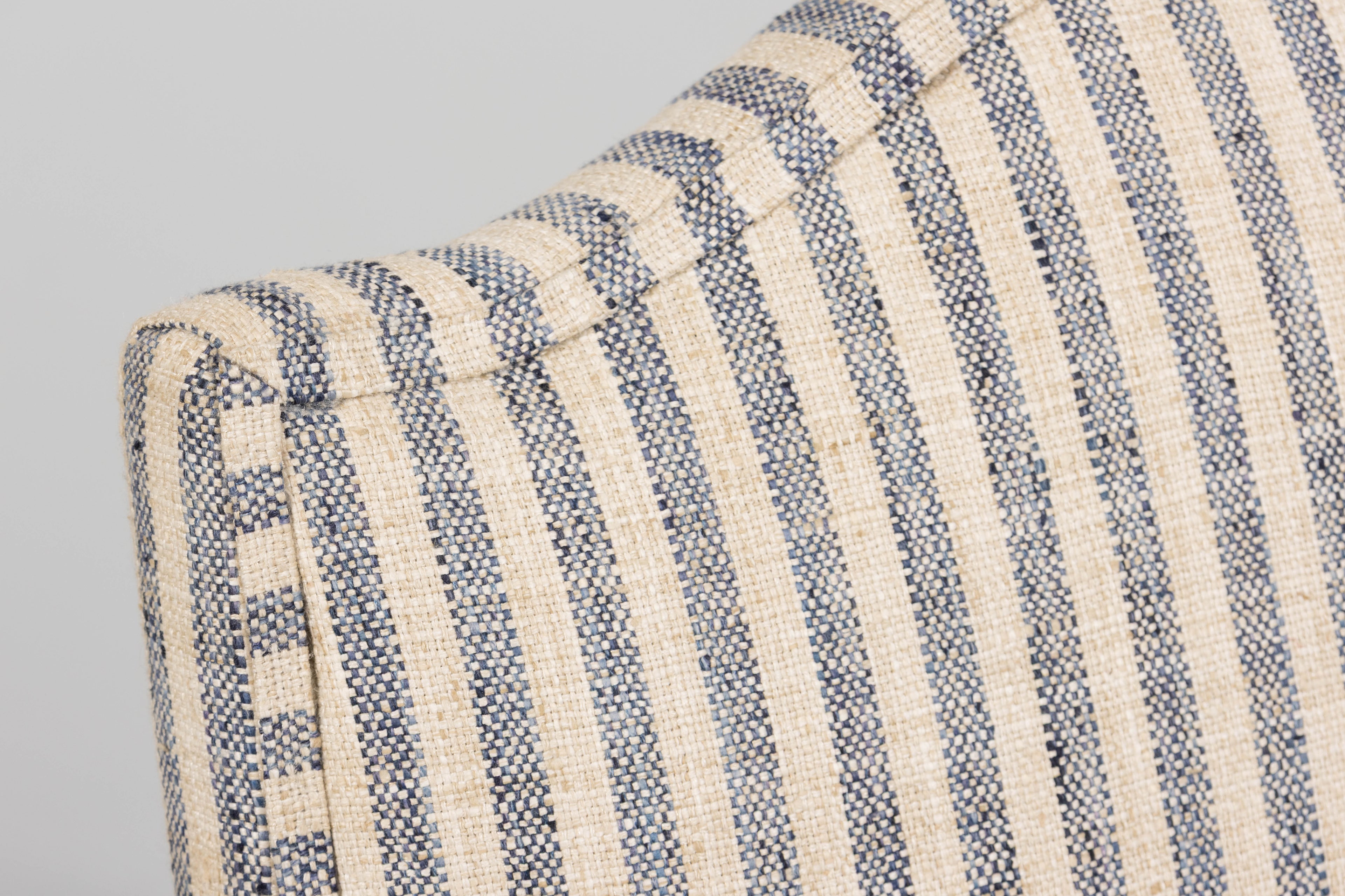 Set of Eight Antique French Louis XIII Walnut Dining Chairs, Late 18th Century