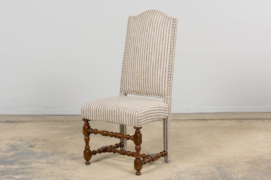 Set of Eight Antique French Louis XIII Walnut Dining Chairs, Late 18th Century
