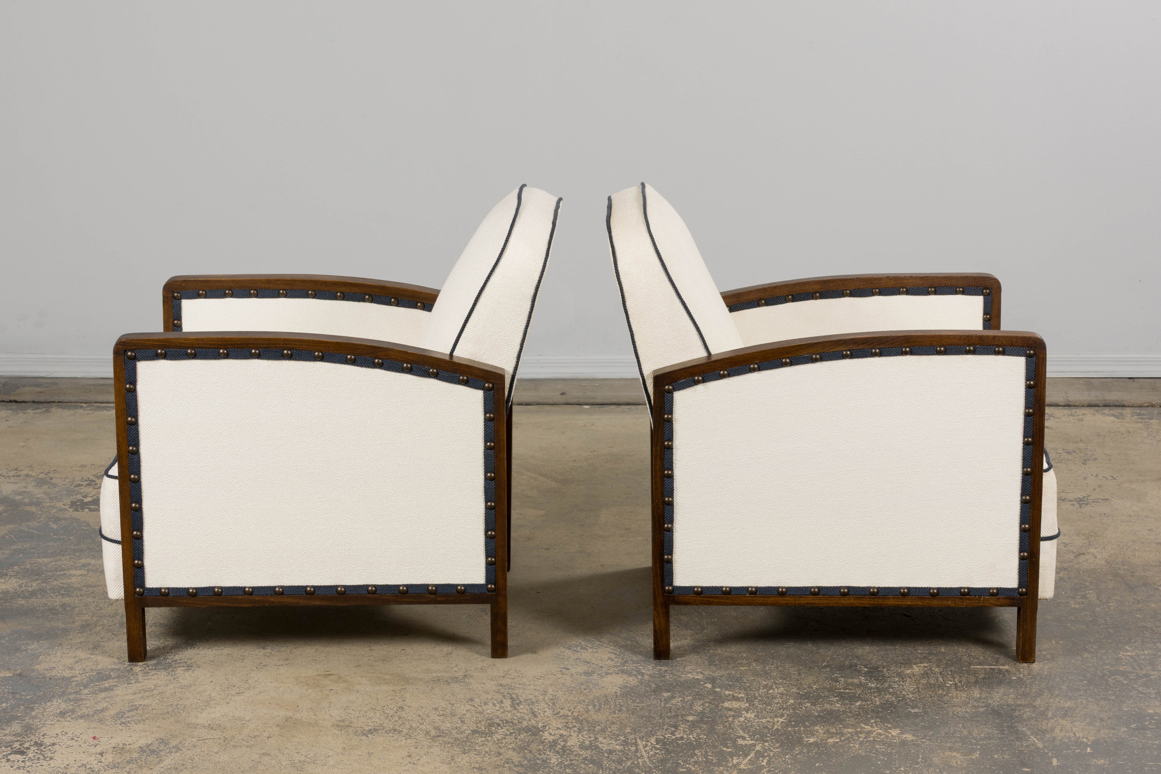 ON HOLD 1930s French Art Deco Maple Club Chairs in Cotton White- A Pair
