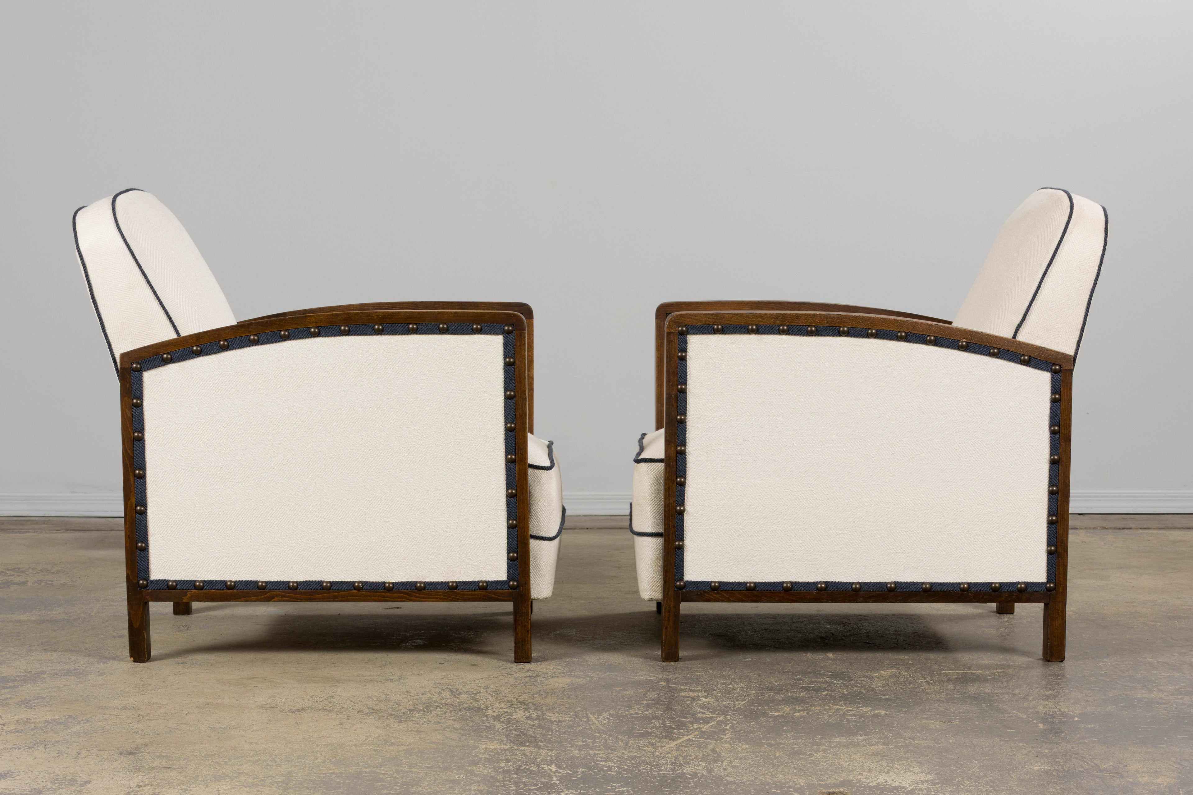 ON HOLD 1930s French Art Deco Maple Club Chairs in Cotton White- A Pair