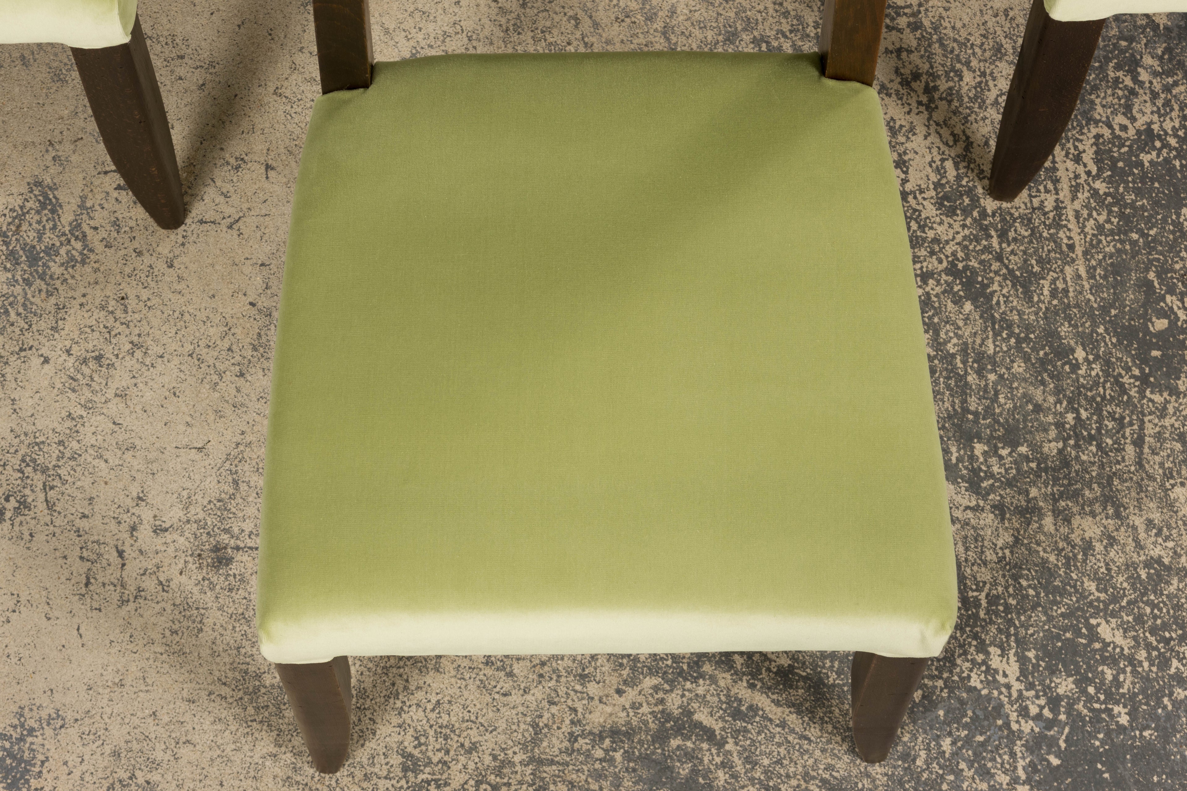 1930s French Art Deco Oak Dining Chairs in Laurel Green Velvet - Set of 6