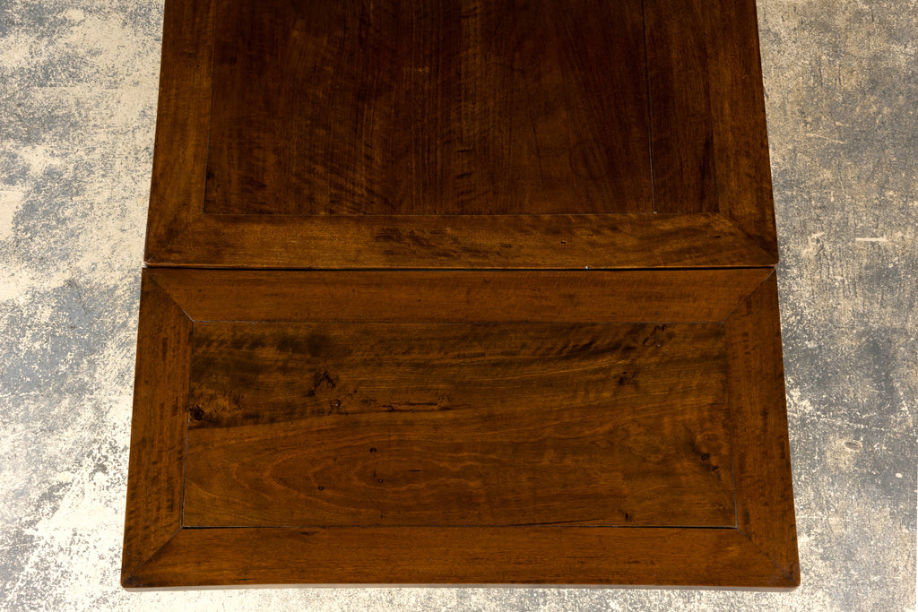 Late 19th Century English Jacobean Style Walnut Extendable Dining Table