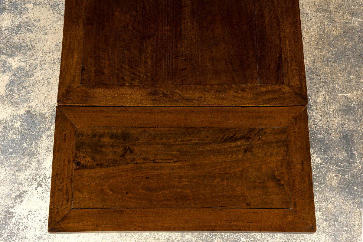 Late 19th Century English Jacobean Style Walnut Extendable Dining Table