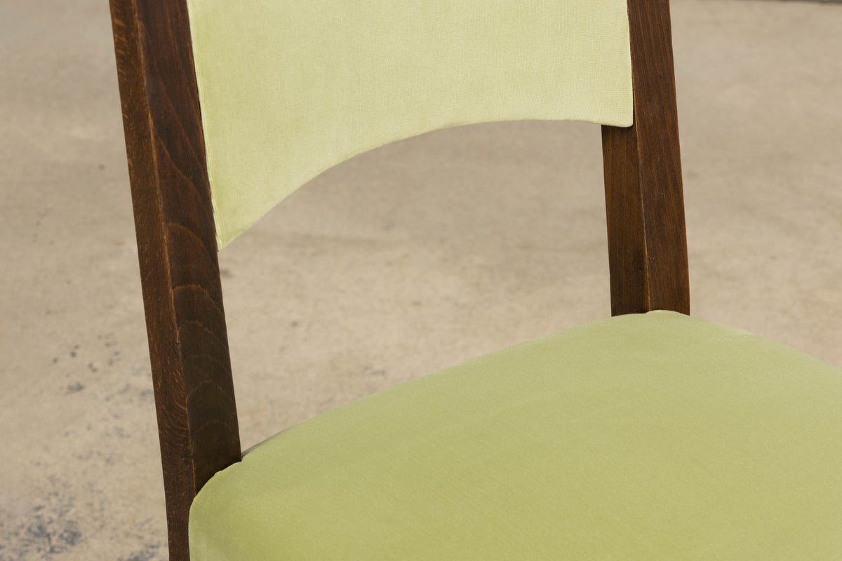 1930s French Art Deco Oak Dining Chairs in Laurel Green Velvet - Set of 6