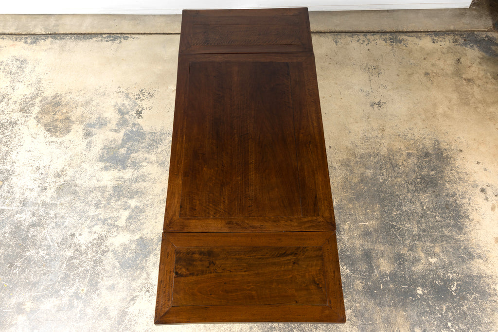 Late 19th Century English Jacobean Style Walnut Extendable Dining Table