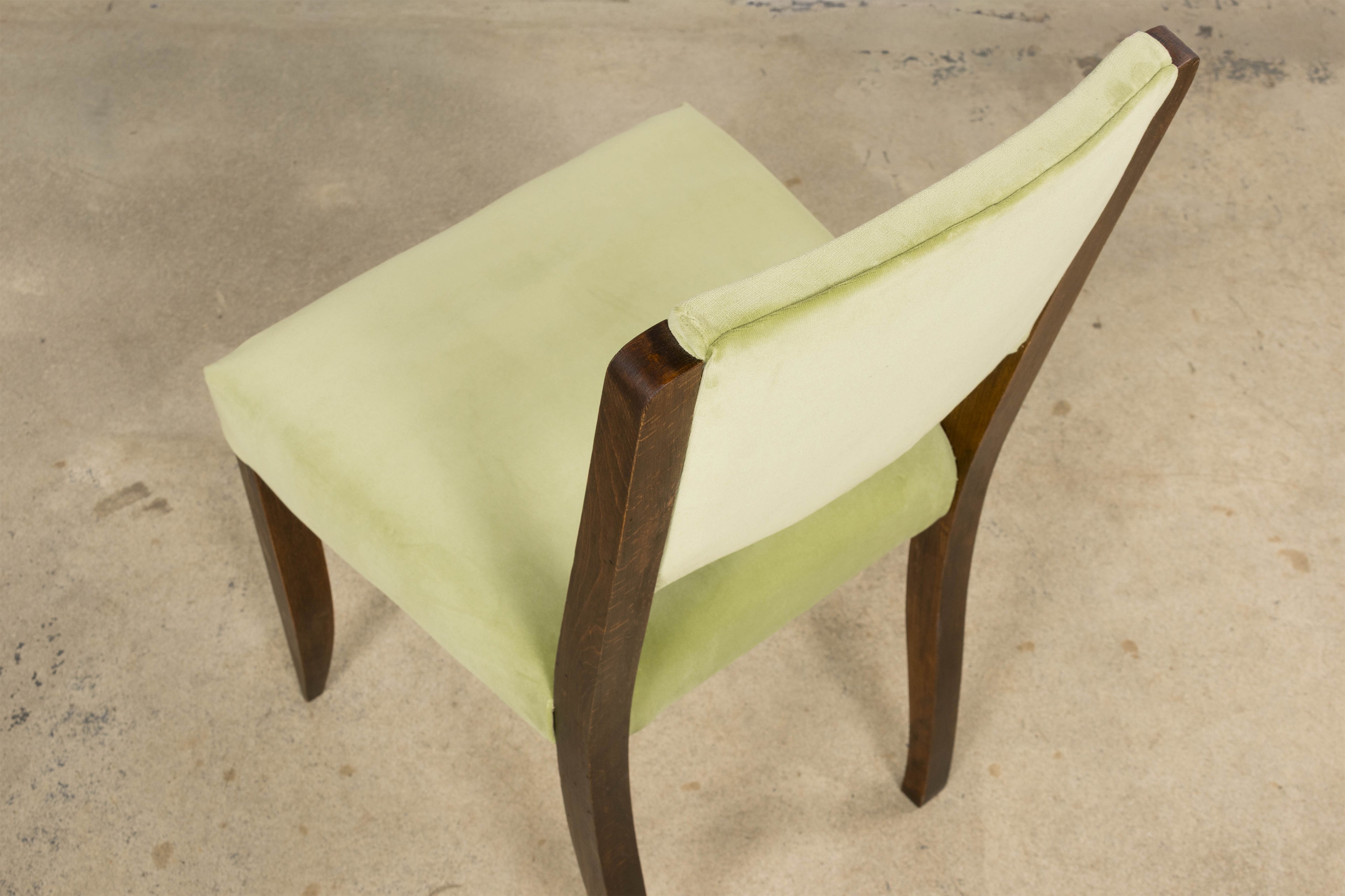 1930s French Art Deco Oak Dining Chairs in Laurel Green Velvet - Set of 6