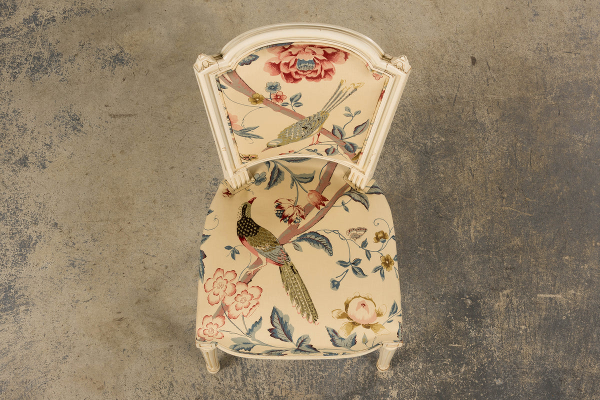 Antique French Louis XVI Style Painted Accent Side Chair in Beige Chinoiserie Fabric
