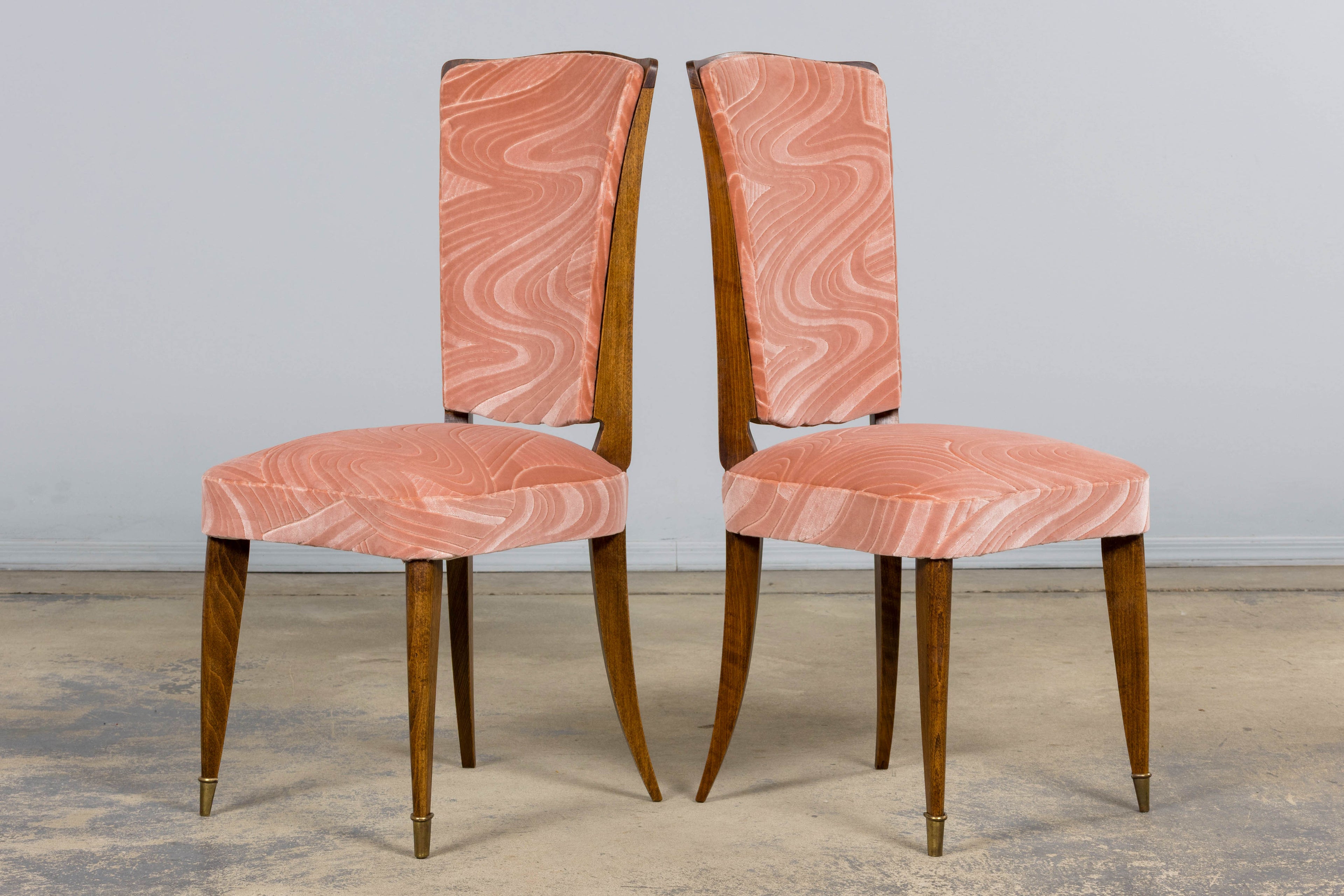 1940s French Parisian Art Deco Oak Dining Chairs in Blush Velvet - Set of 6