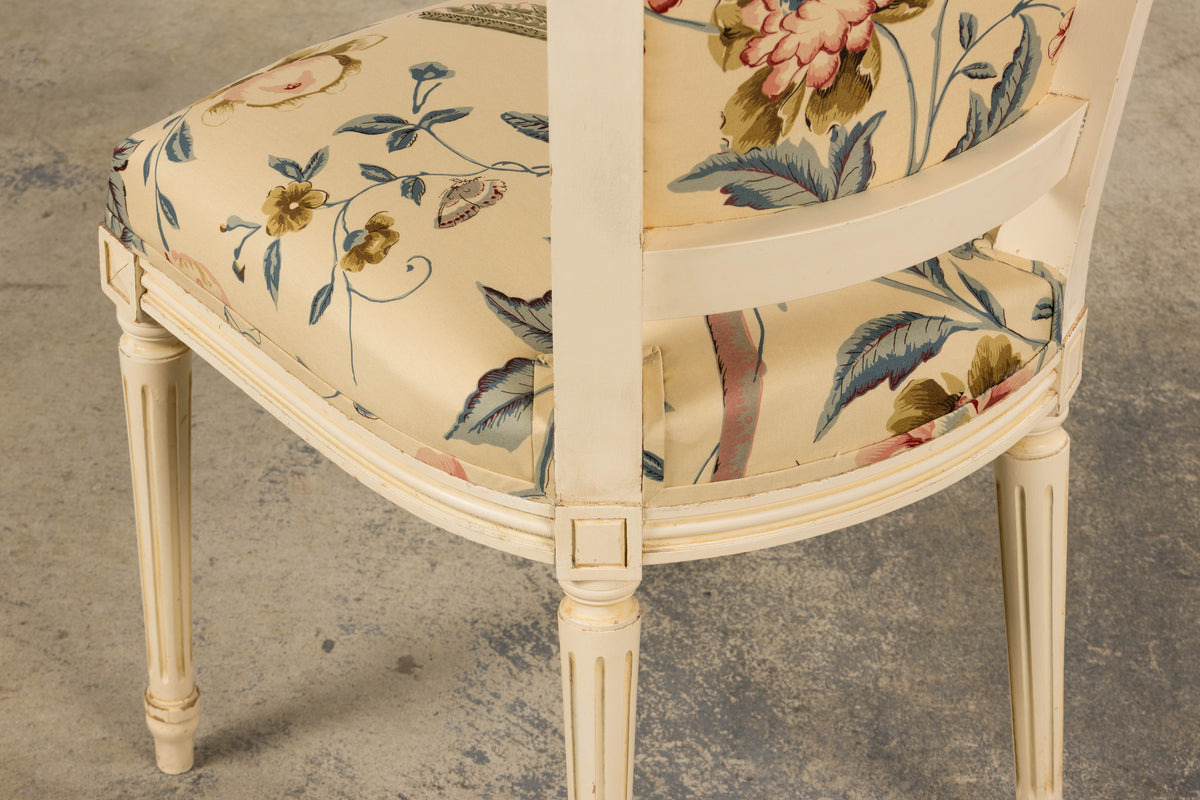 Antique French Louis XVI Style Painted Accent Side Chair in Beige Chinoiserie Fabric