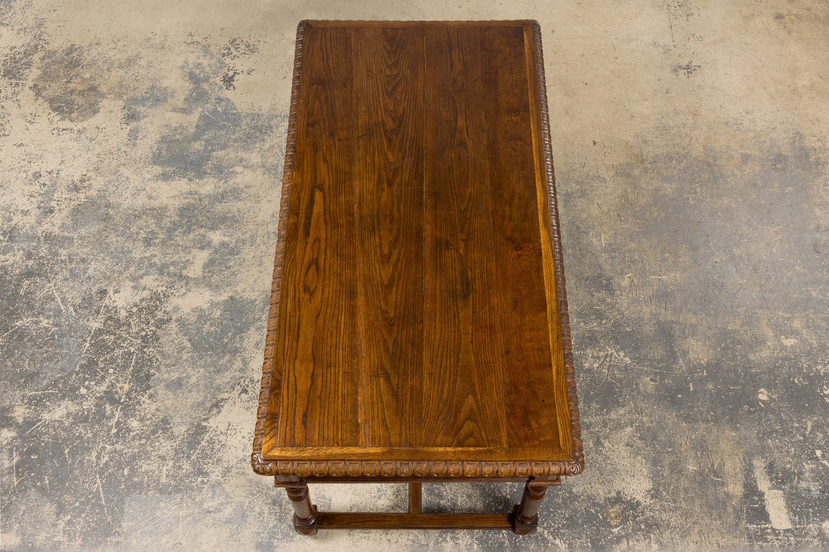 Late 19th Century French Louis XIII Style Oak Writing Table