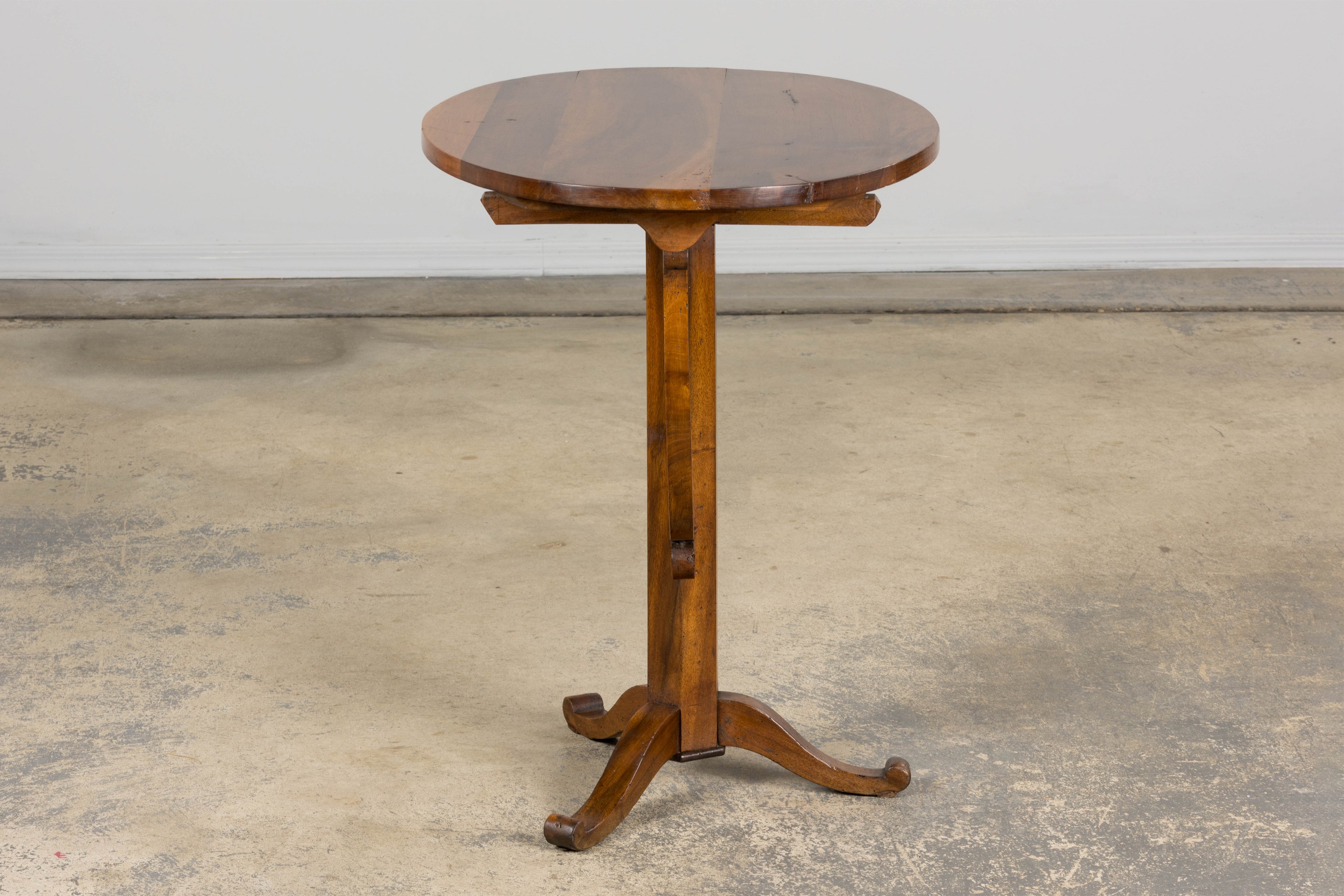 Antique French Louis Philippe Oval Walnut Vendange Wine Tasting Side Table