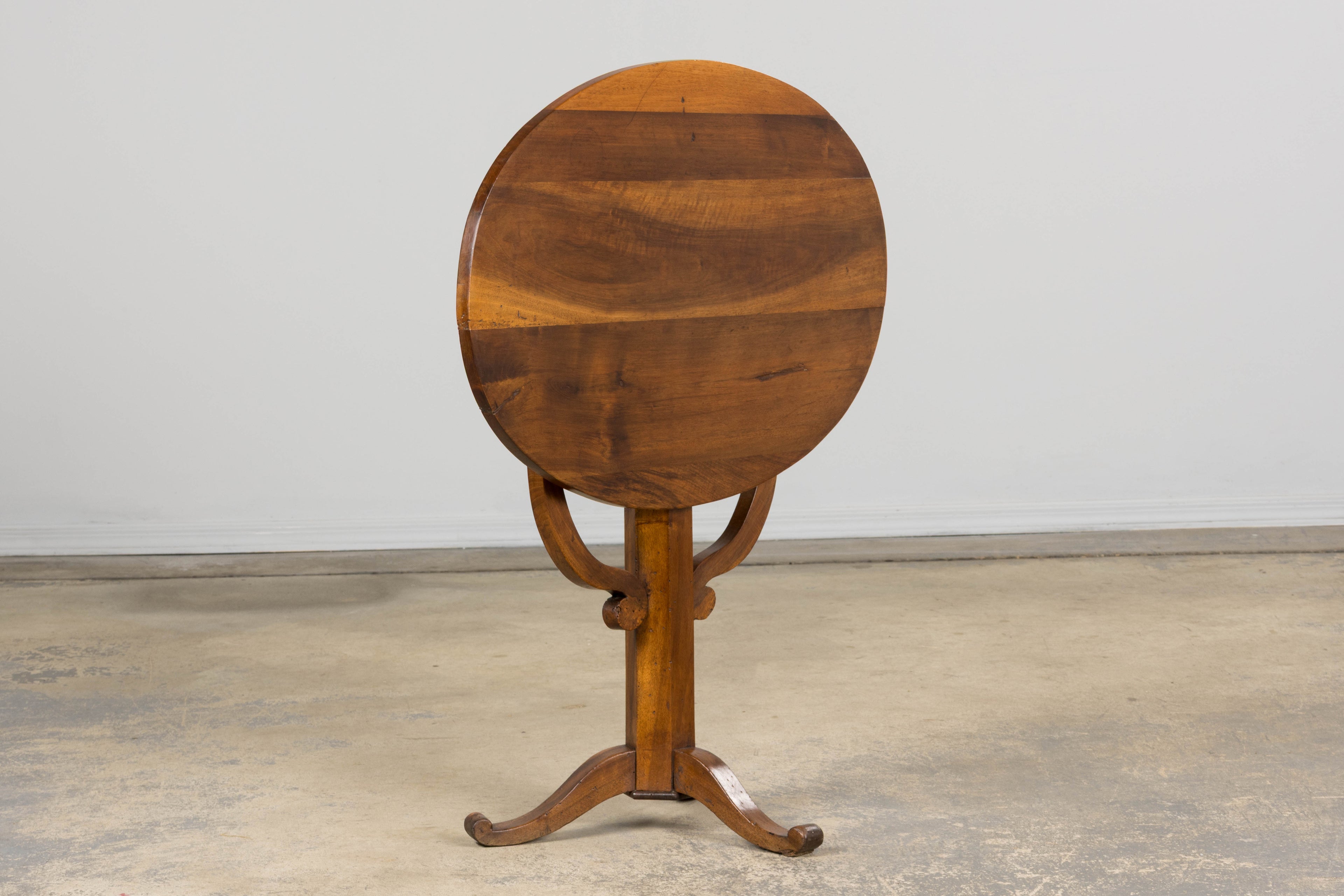 Antique French Louis Philippe Oval Walnut Vendange Wine Tasting Side Table
