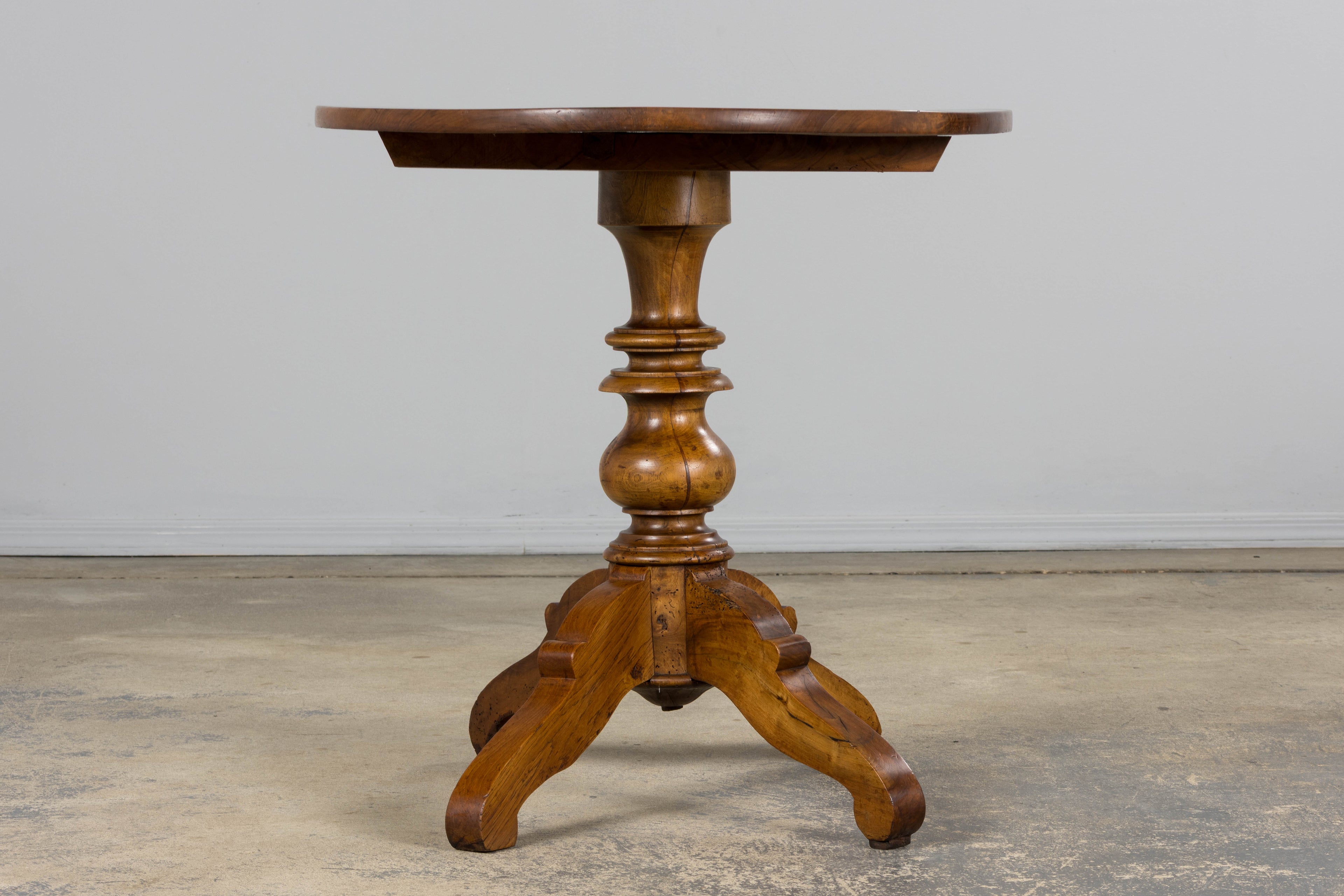 Antique French Louis Philippe Style Walnut Tilt-Top Gueridon Center Table