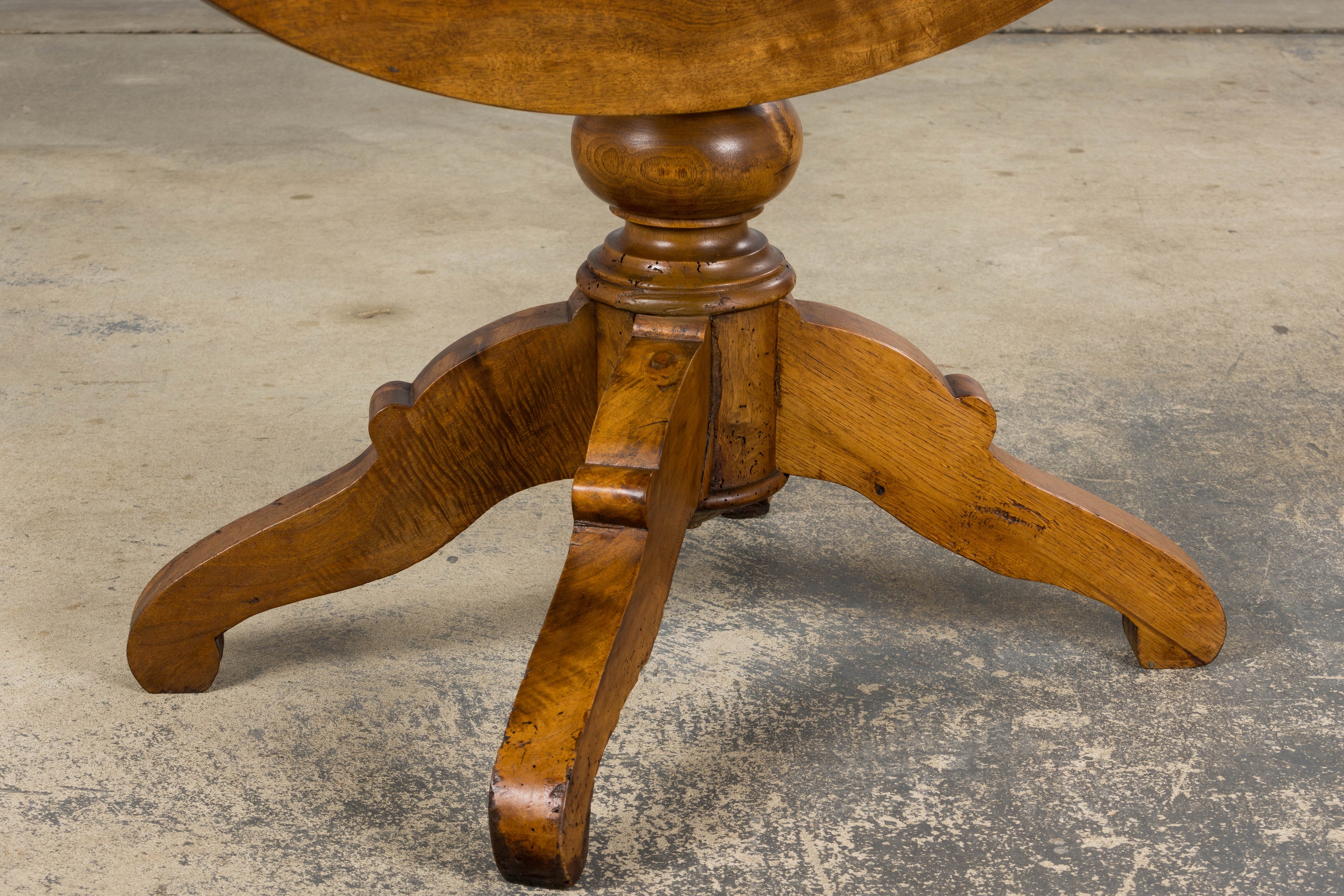 Antique French Louis Philippe Style Walnut Tilt-Top Gueridon Center Table