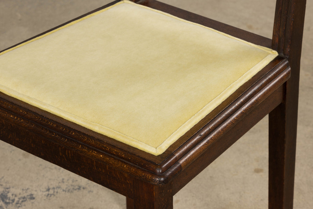 1930s French Art Deco Oak Dining Chairs in Light Yellow Velvet – Set of 8