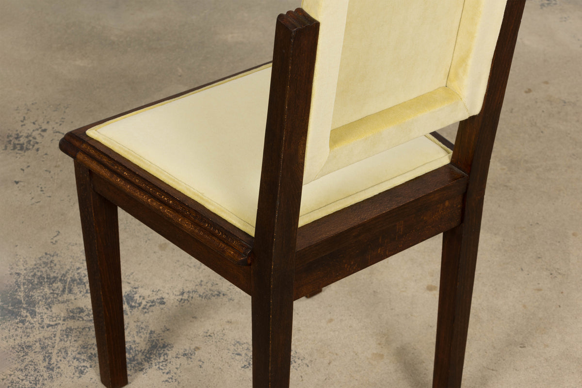 1930s French Art Deco Oak Dining Chairs in Light Yellow Velvet – Set of 8