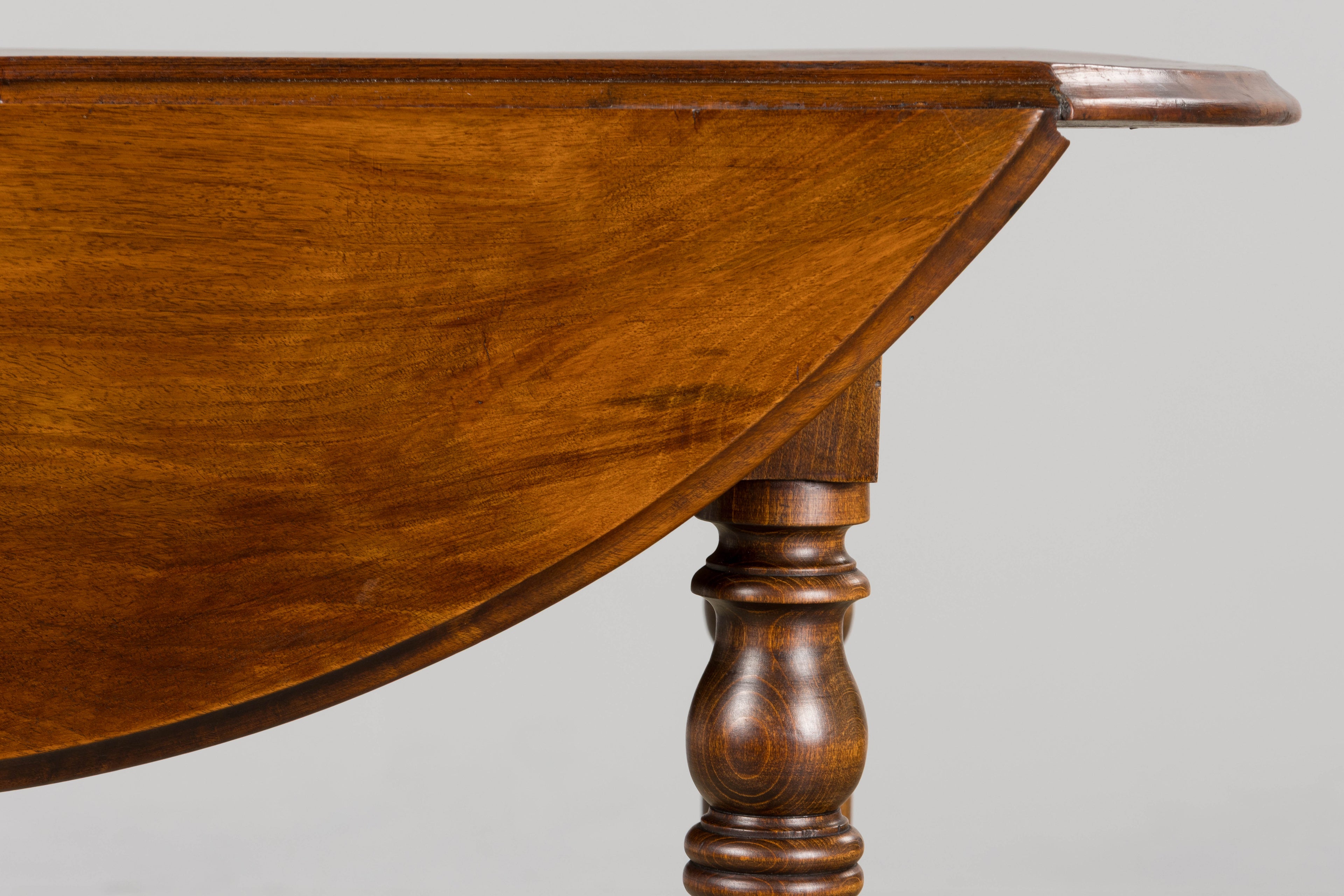 Antique Country French Provincial Maple Drop Leaf Table
