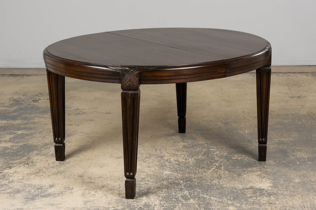 1940s French Art Deco Oval Maple Dining Table