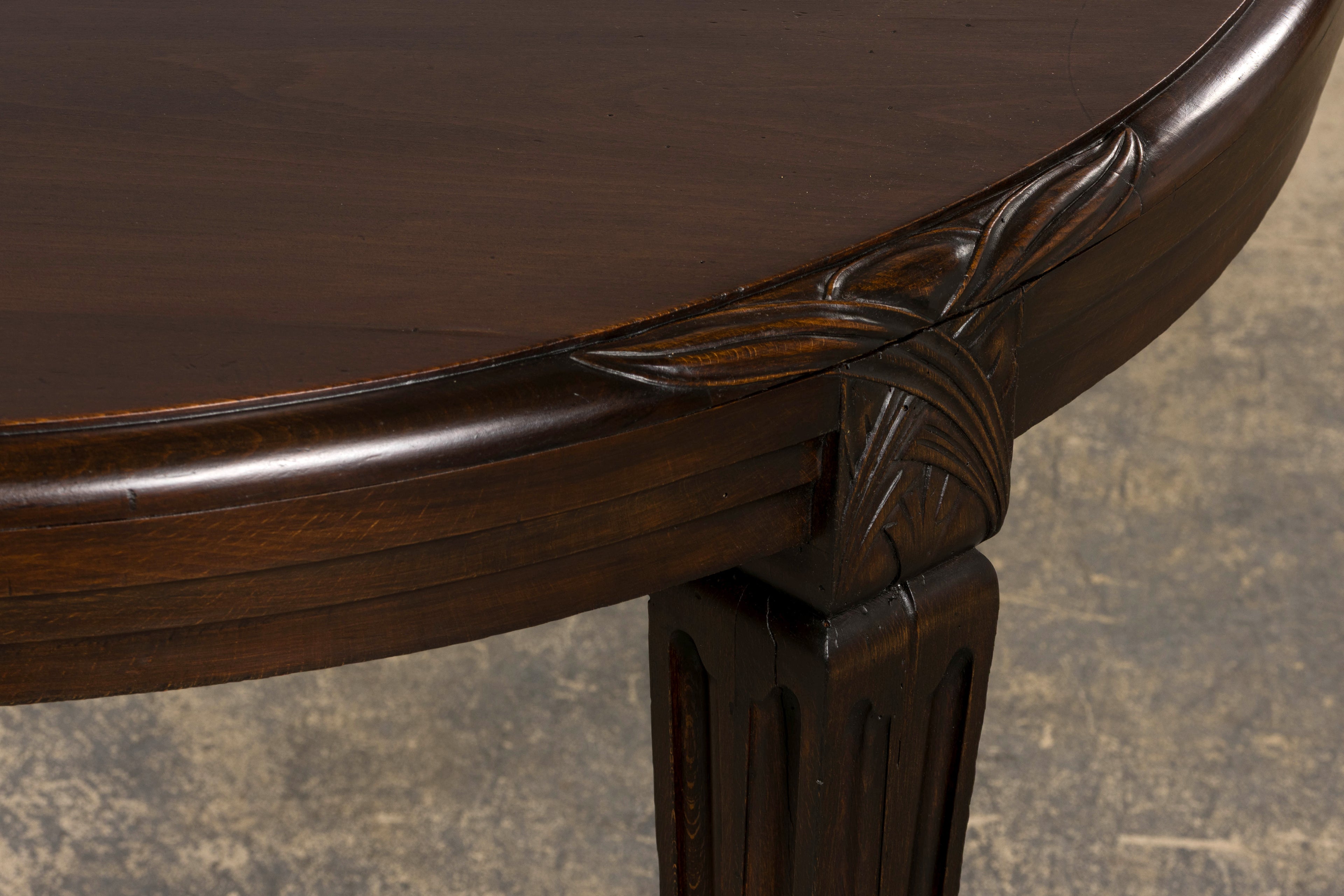 1940s French Art Deco Oval Maple Dining Table