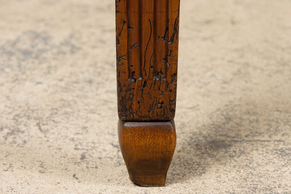 19th Century French Neoclassical Louis XVI Walnut Extendable Dining Table