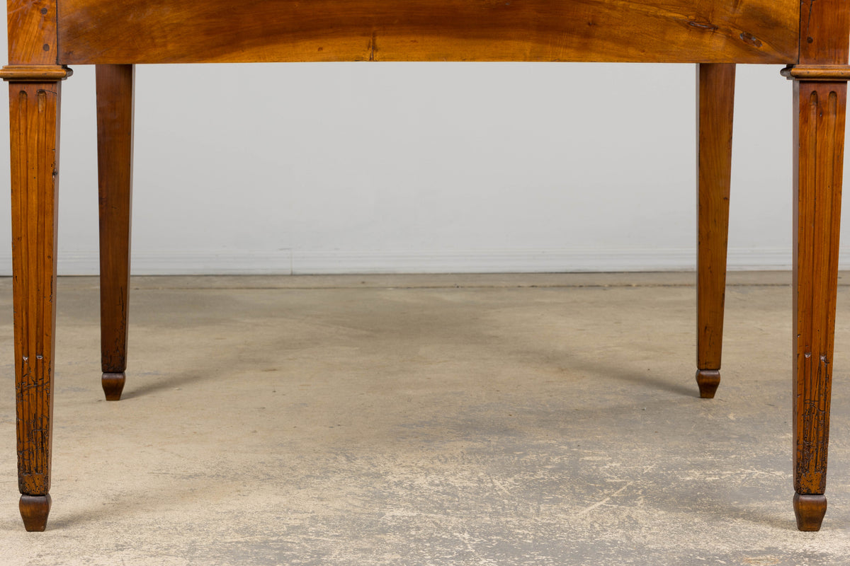 19th Century French Neoclassical Louis XVI Walnut Extendable Dining Table