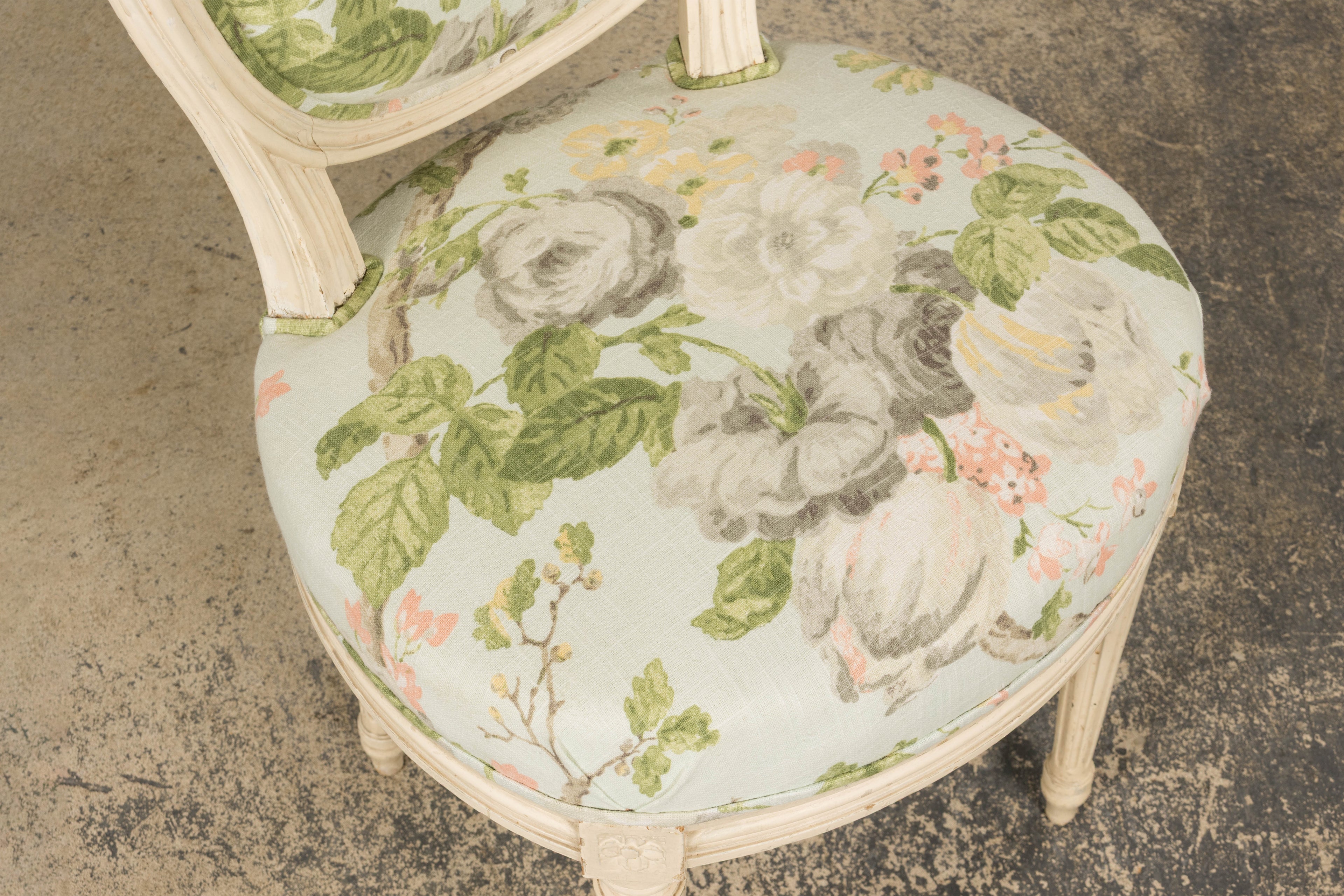 19th Century French Louis XVI Style Painted Accent Chair in Floral Linen