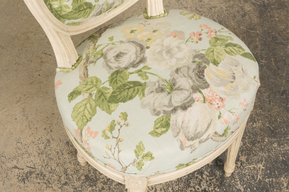 19th Century French Louis XVI Style Painted Accent Chair in Floral Linen