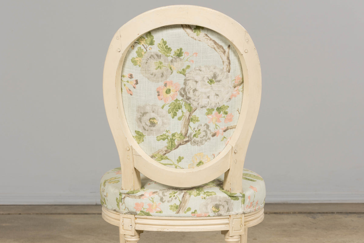 19th Century French Louis XVI Style Painted Accent Chair in Floral Linen