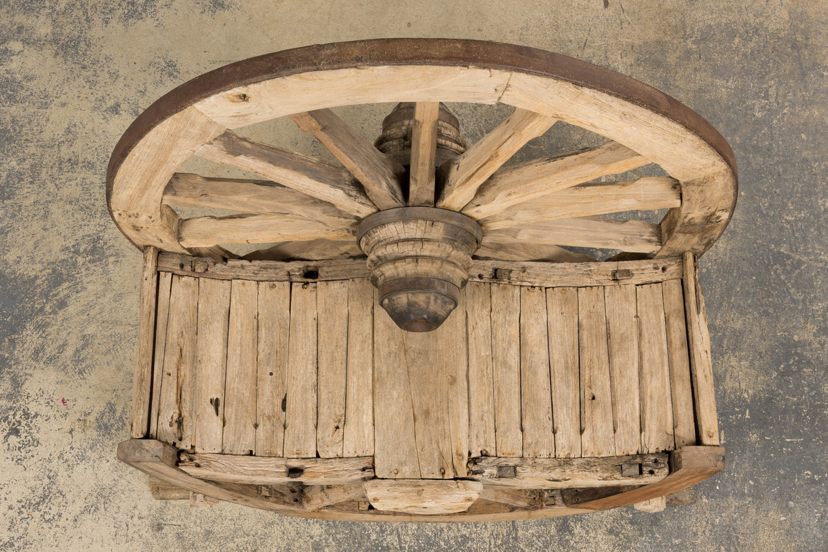 Early 19th Century Country French Farmhouse Oak Outdoor Wagon Wheel Bench