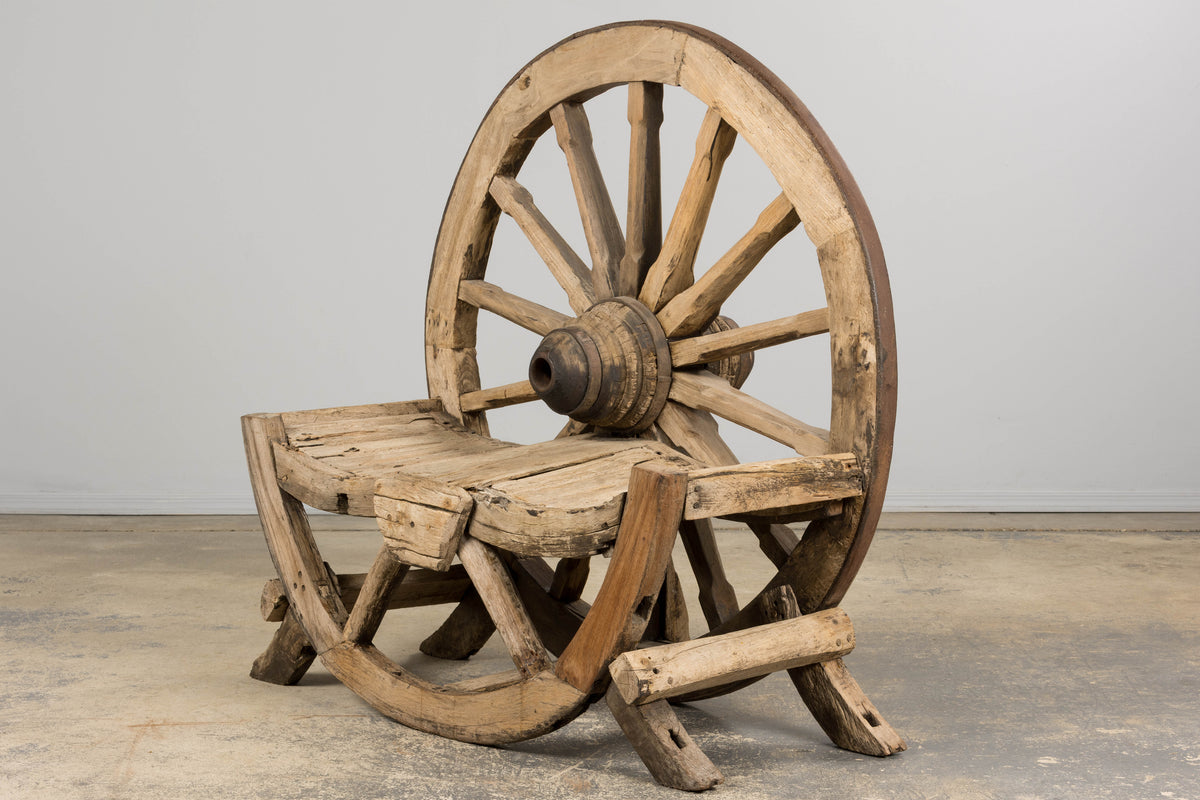 Early 19th Century Country French Farmhouse Oak Outdoor Wagon Wheel Bench